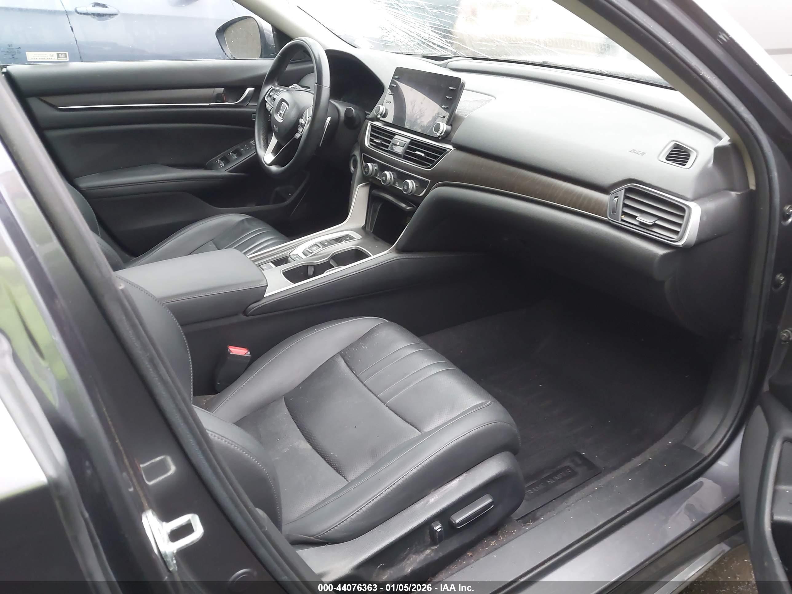 HONDA ACCORD image 5
