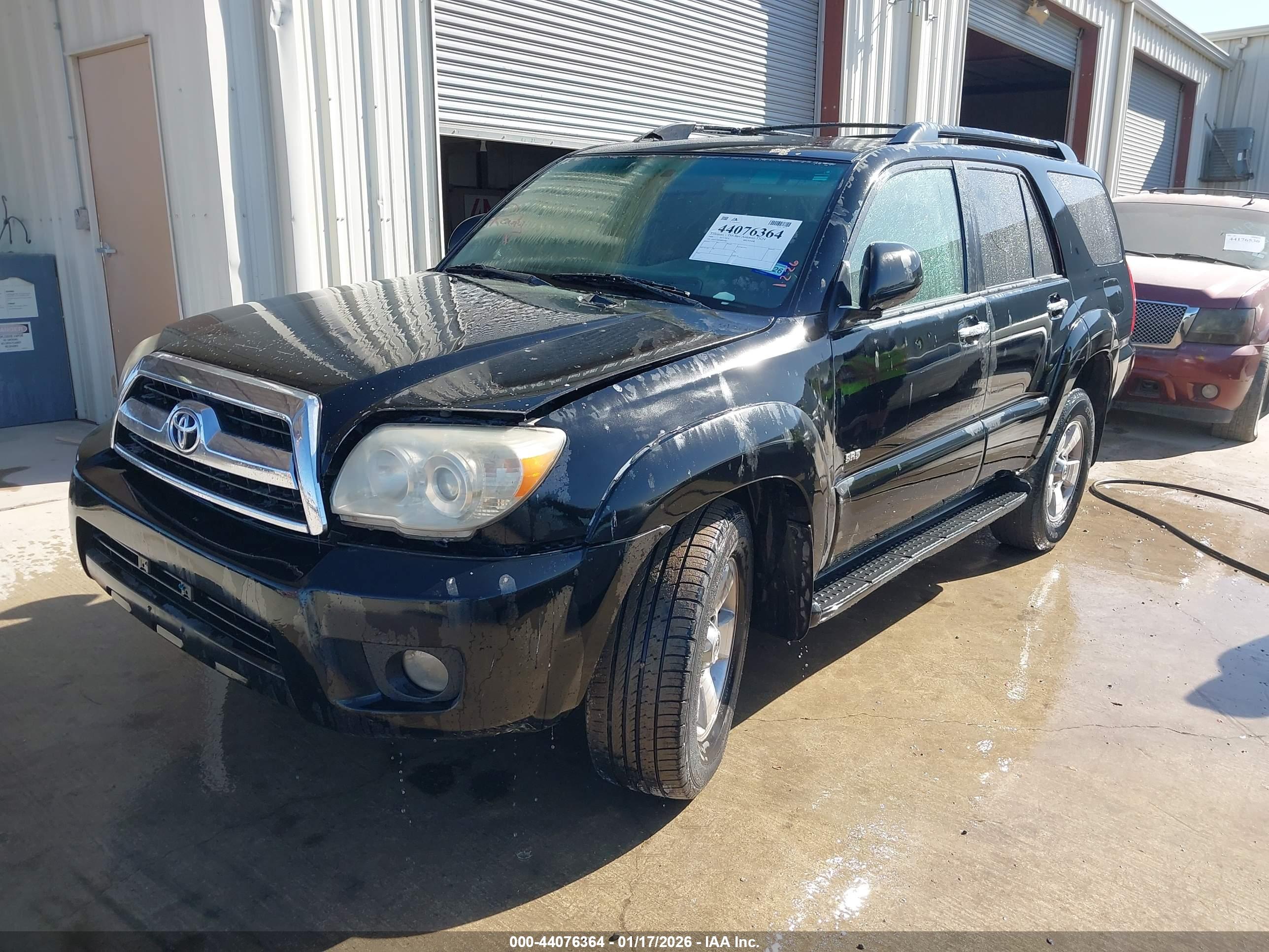 TOYOTA 4RUNNER image 2