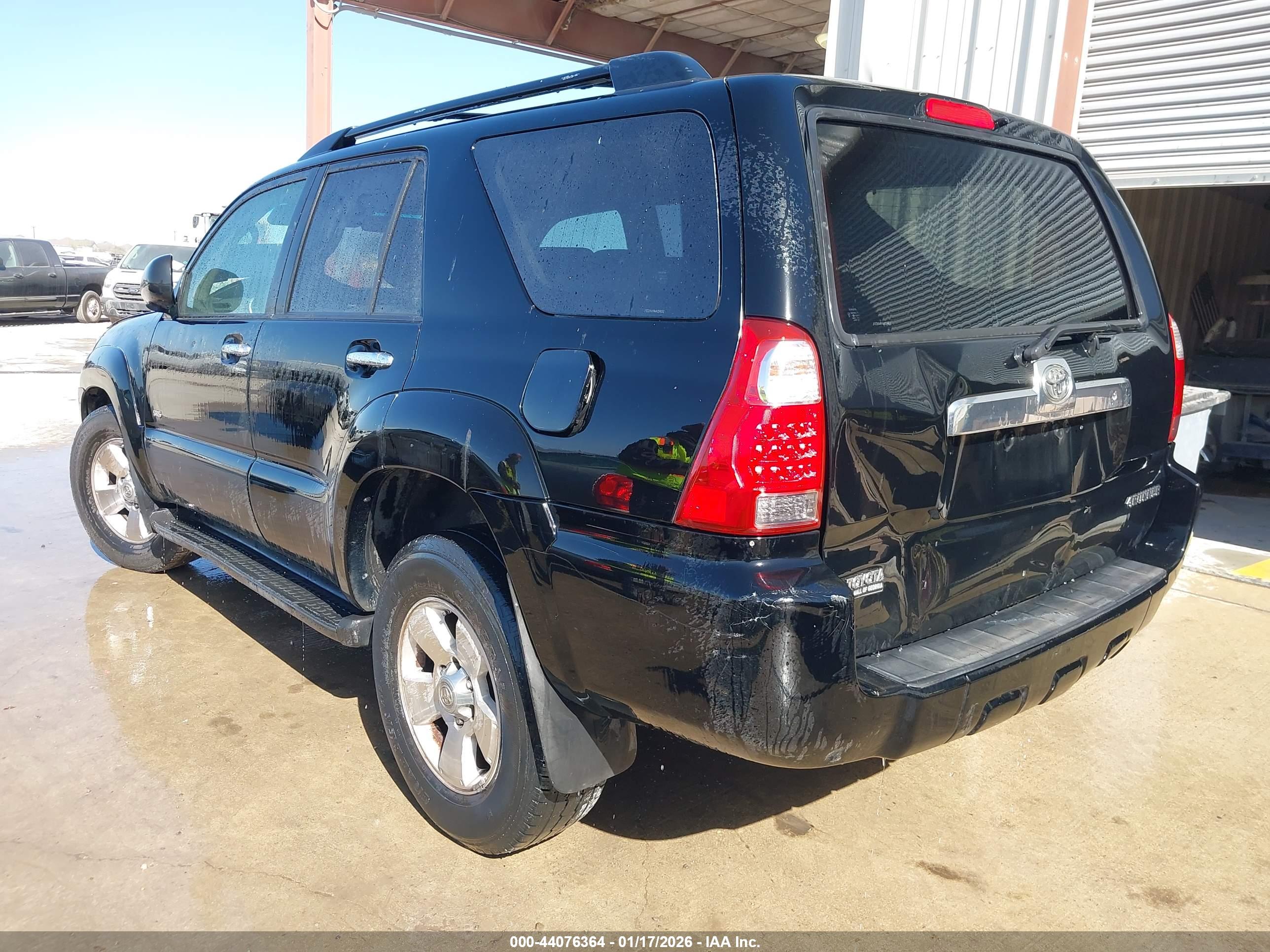 TOYOTA 4RUNNER image 3