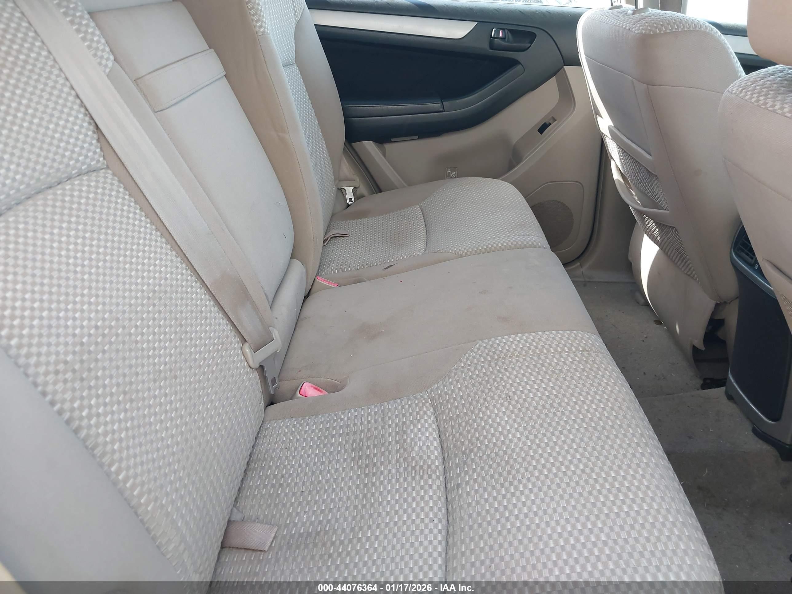 TOYOTA 4RUNNER image 8