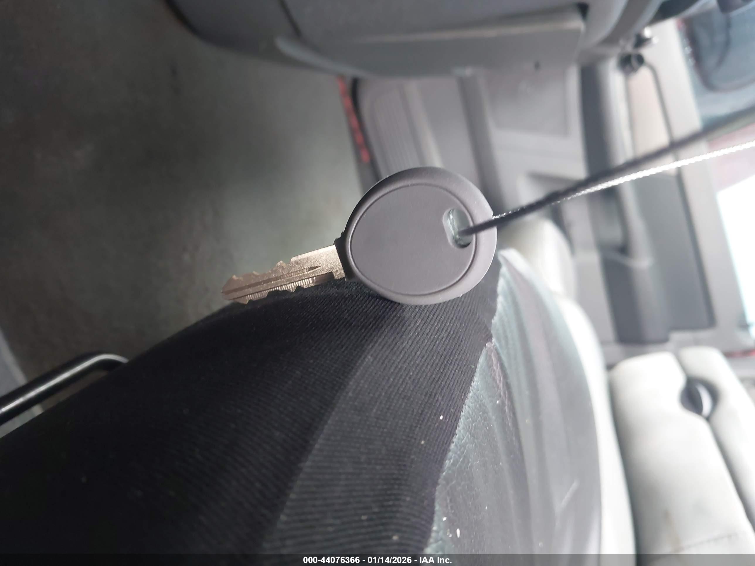 DODGE RAM image 11