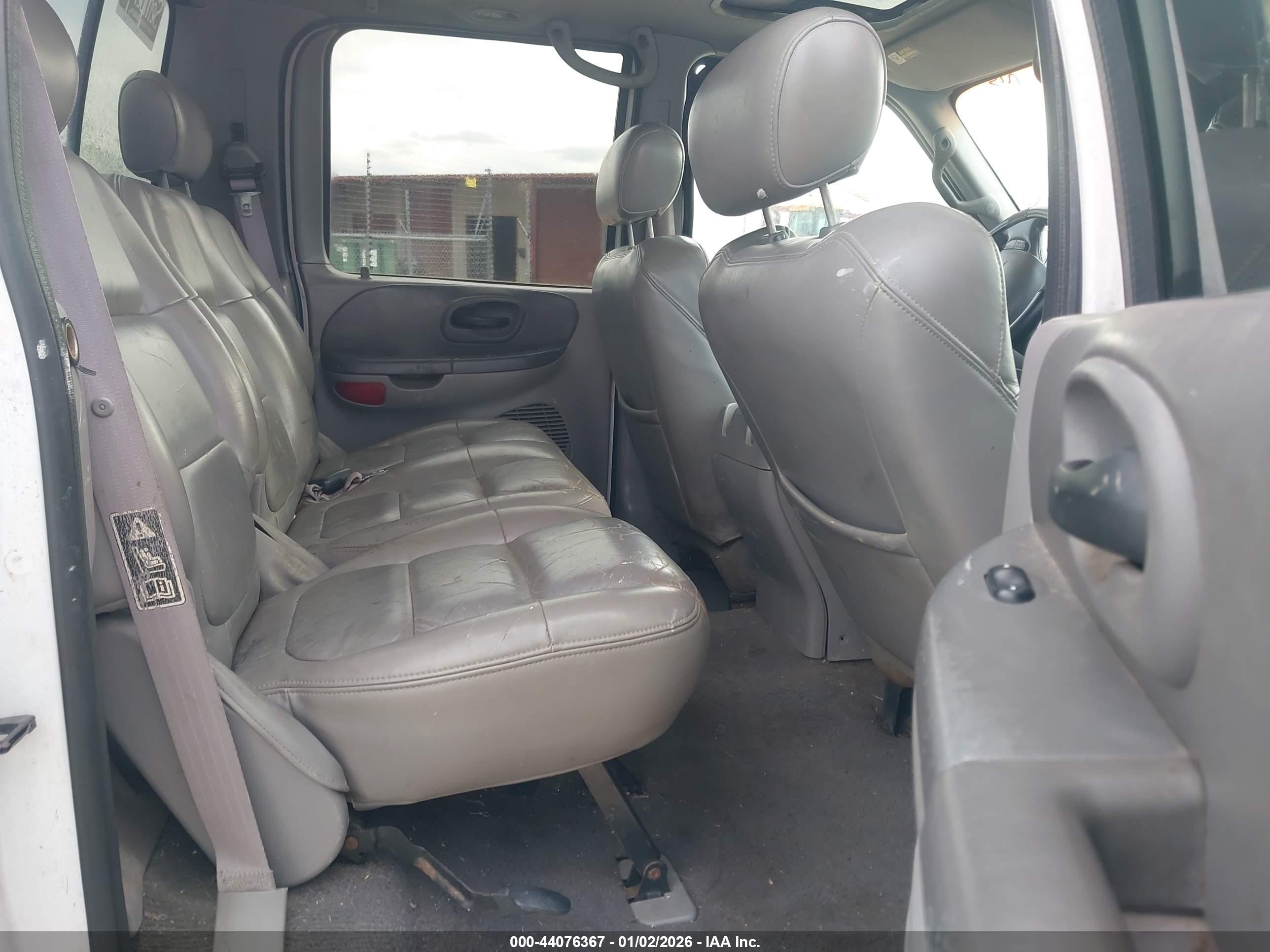FORD F-150 image 8