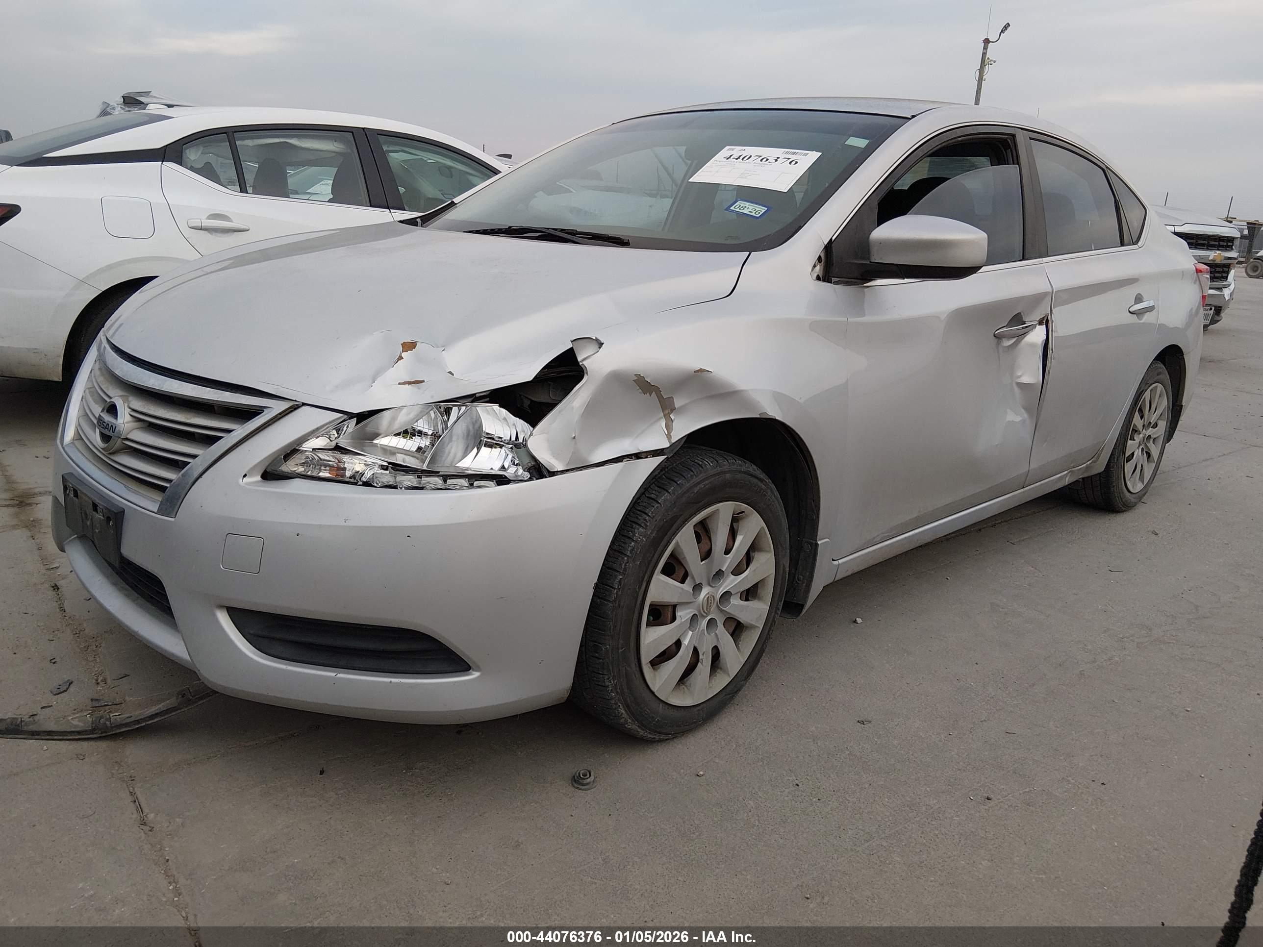 NISSAN SENTRA image 2