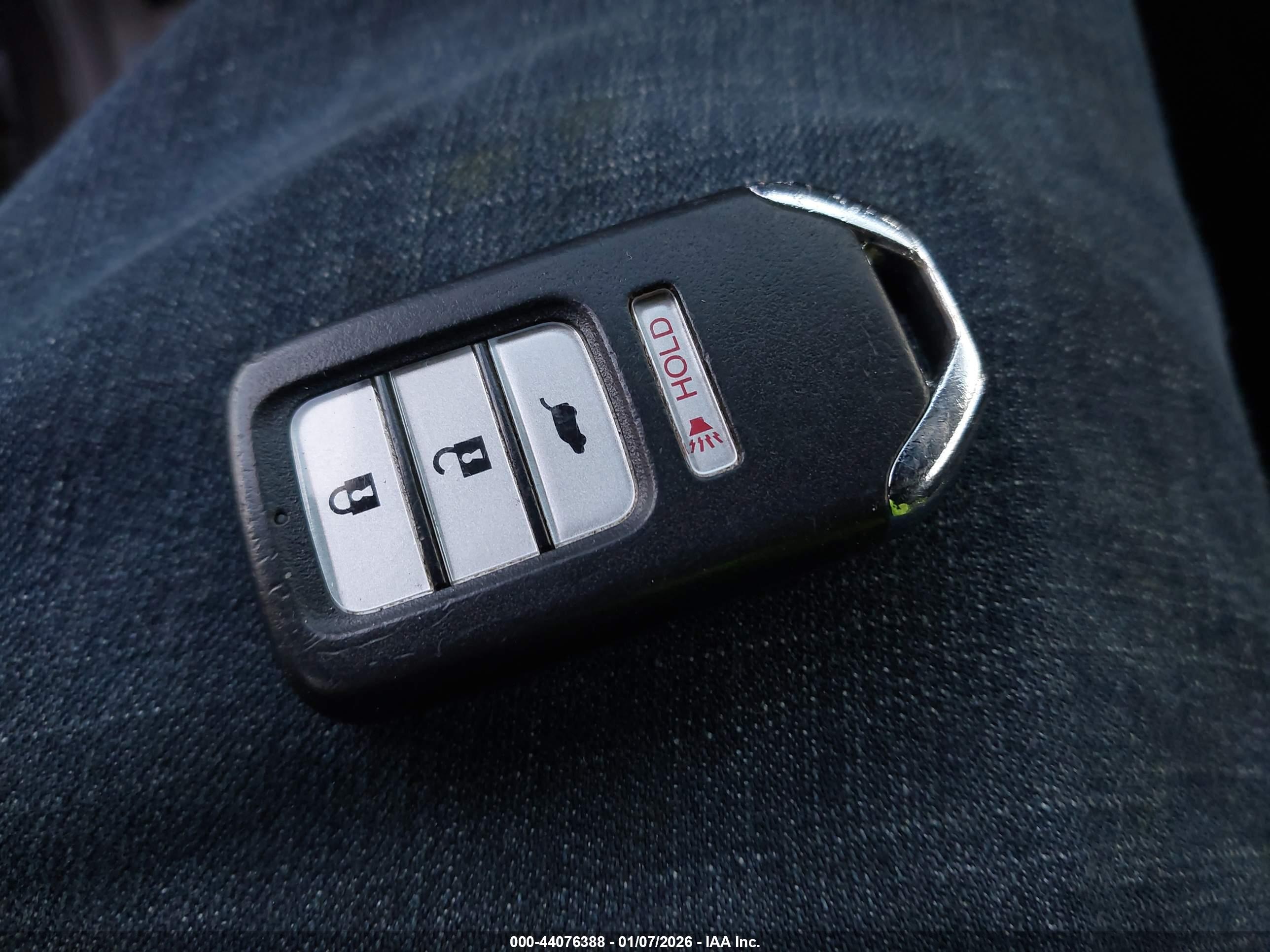 HONDA CR-V image 11