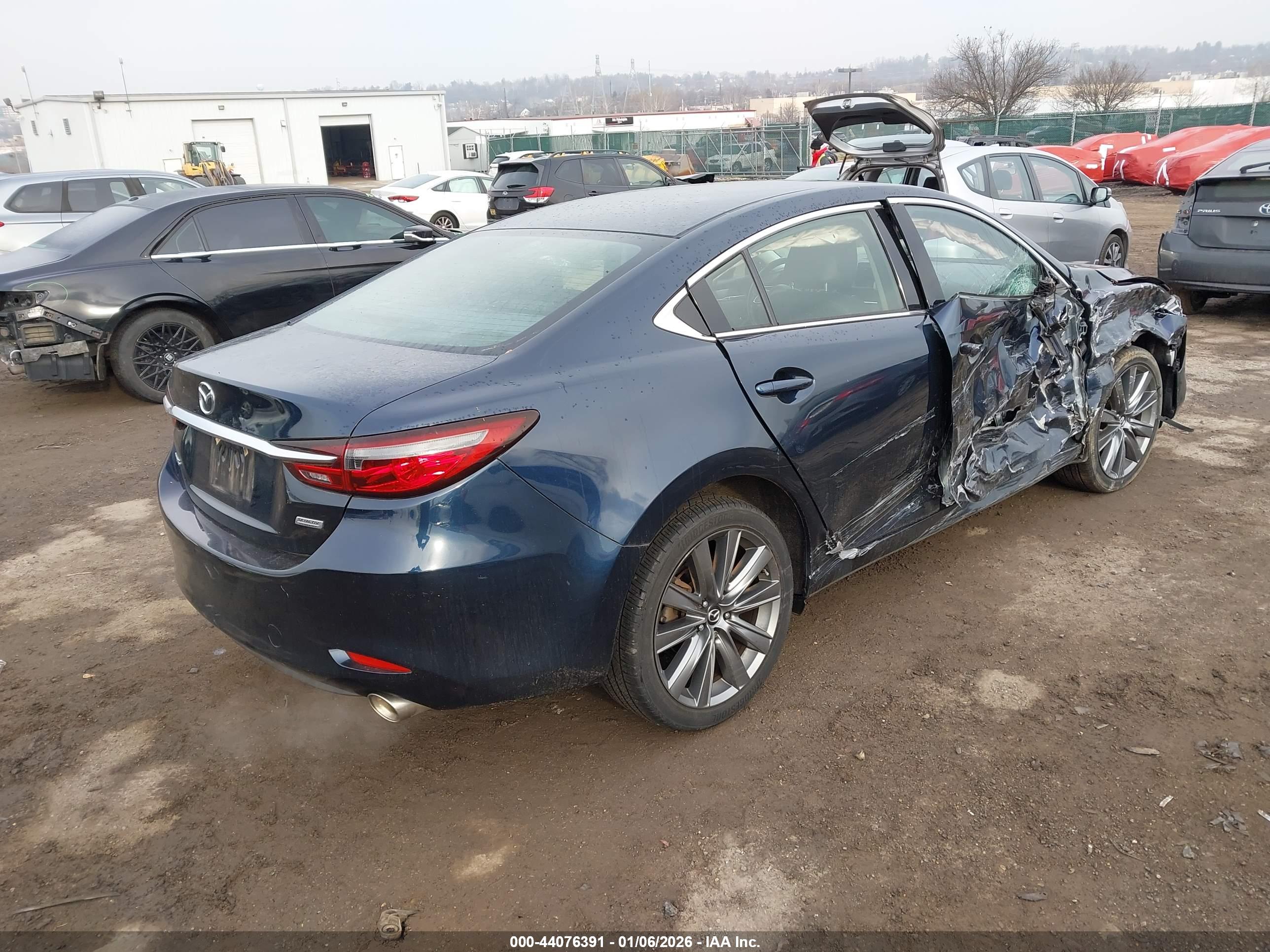 MAZDA MAZDA6 image 4