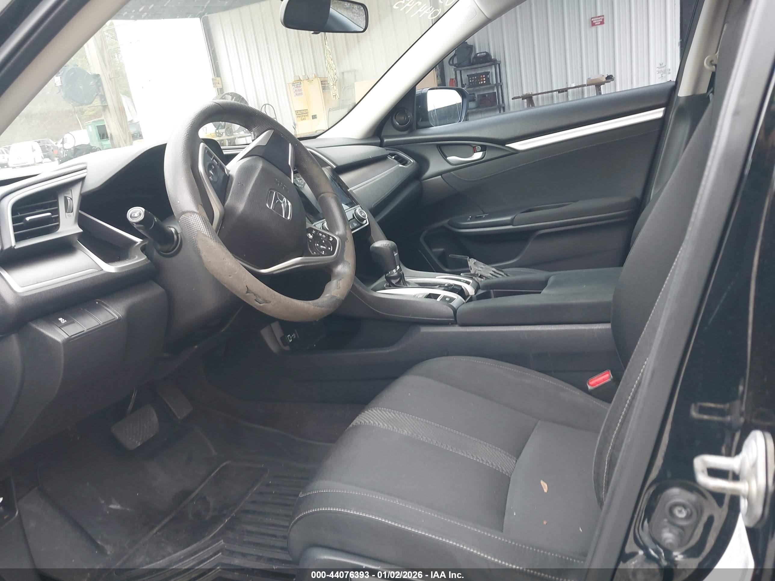 HONDA CIVIC image 5