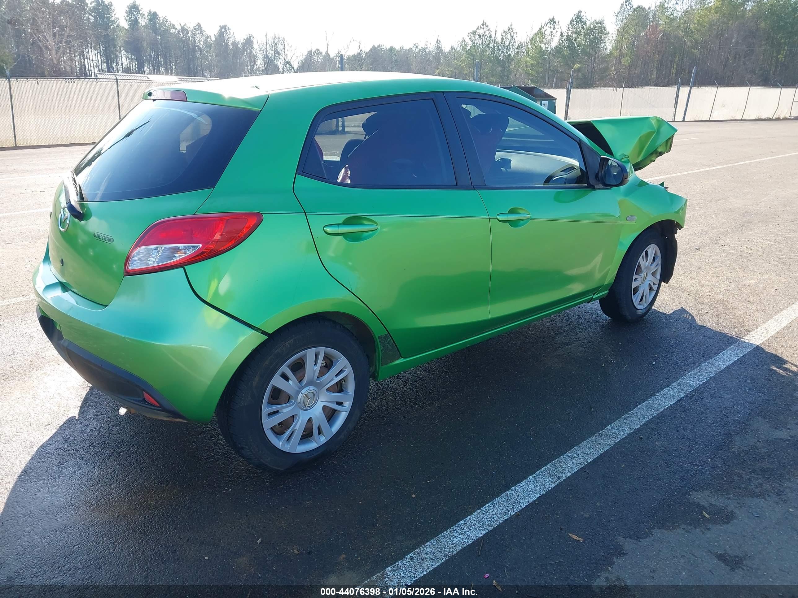 MAZDA MAZDA2 image 4