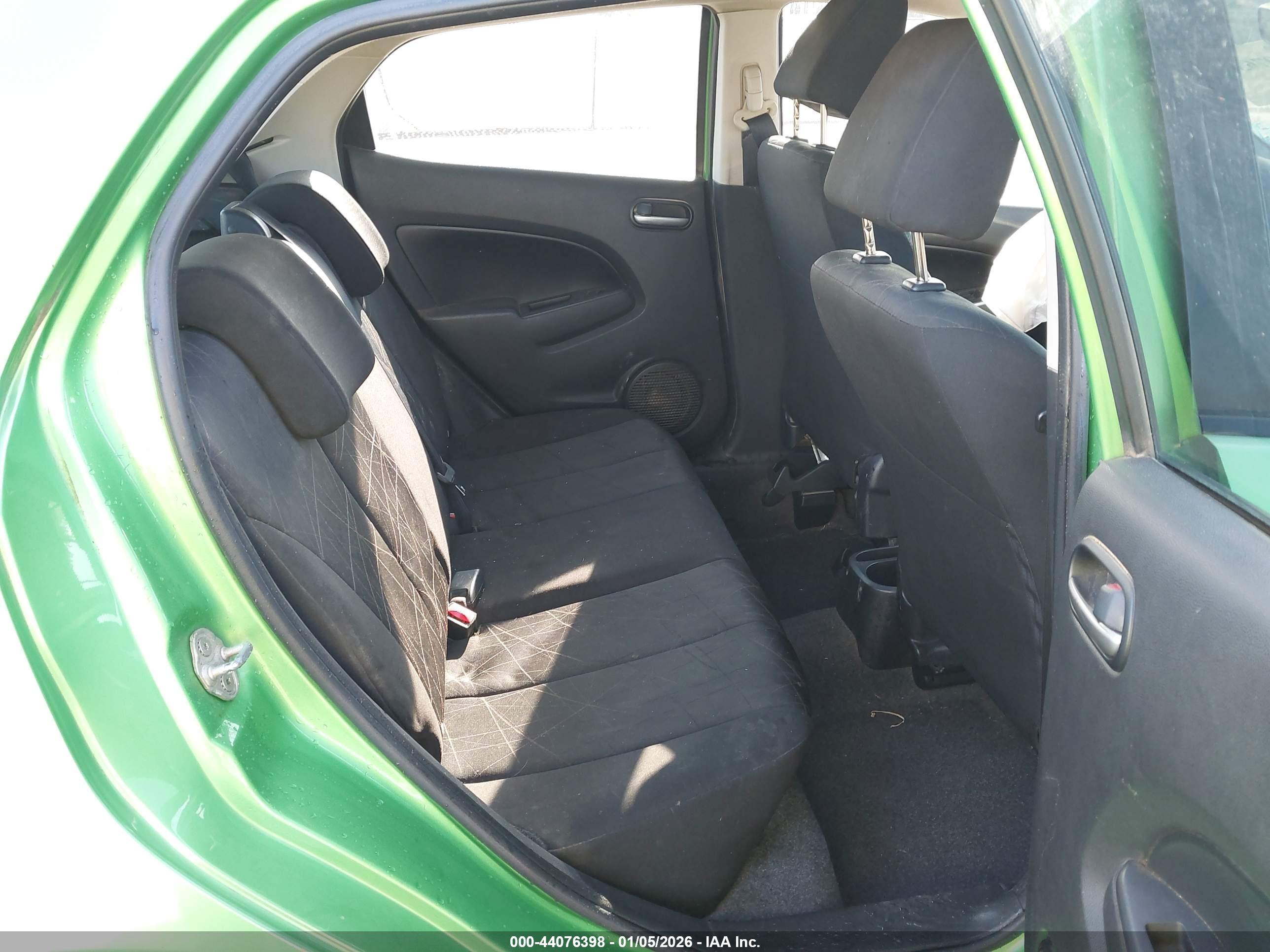 MAZDA MAZDA2 image 8
