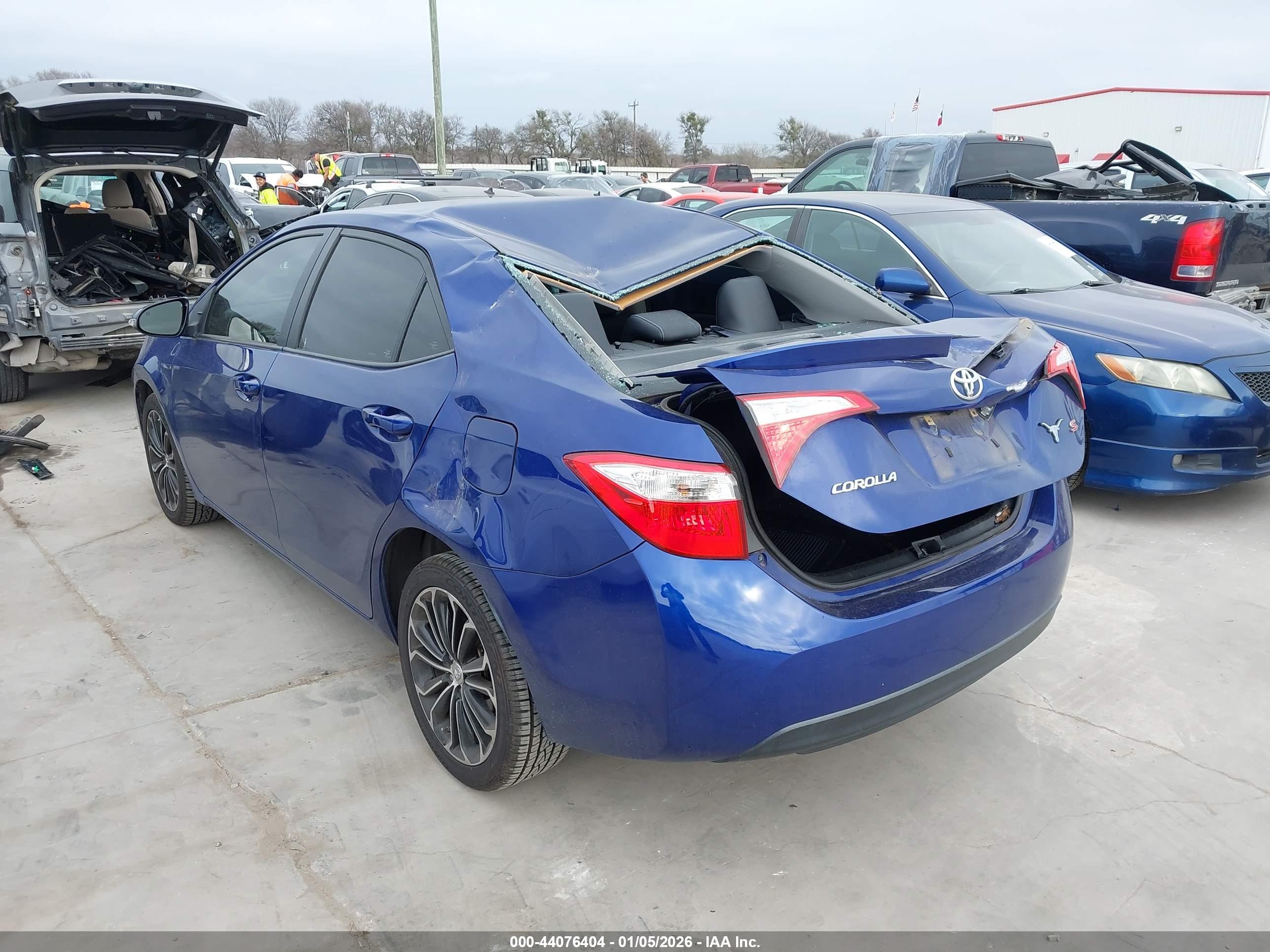 TOYOTA COROLLA image 3