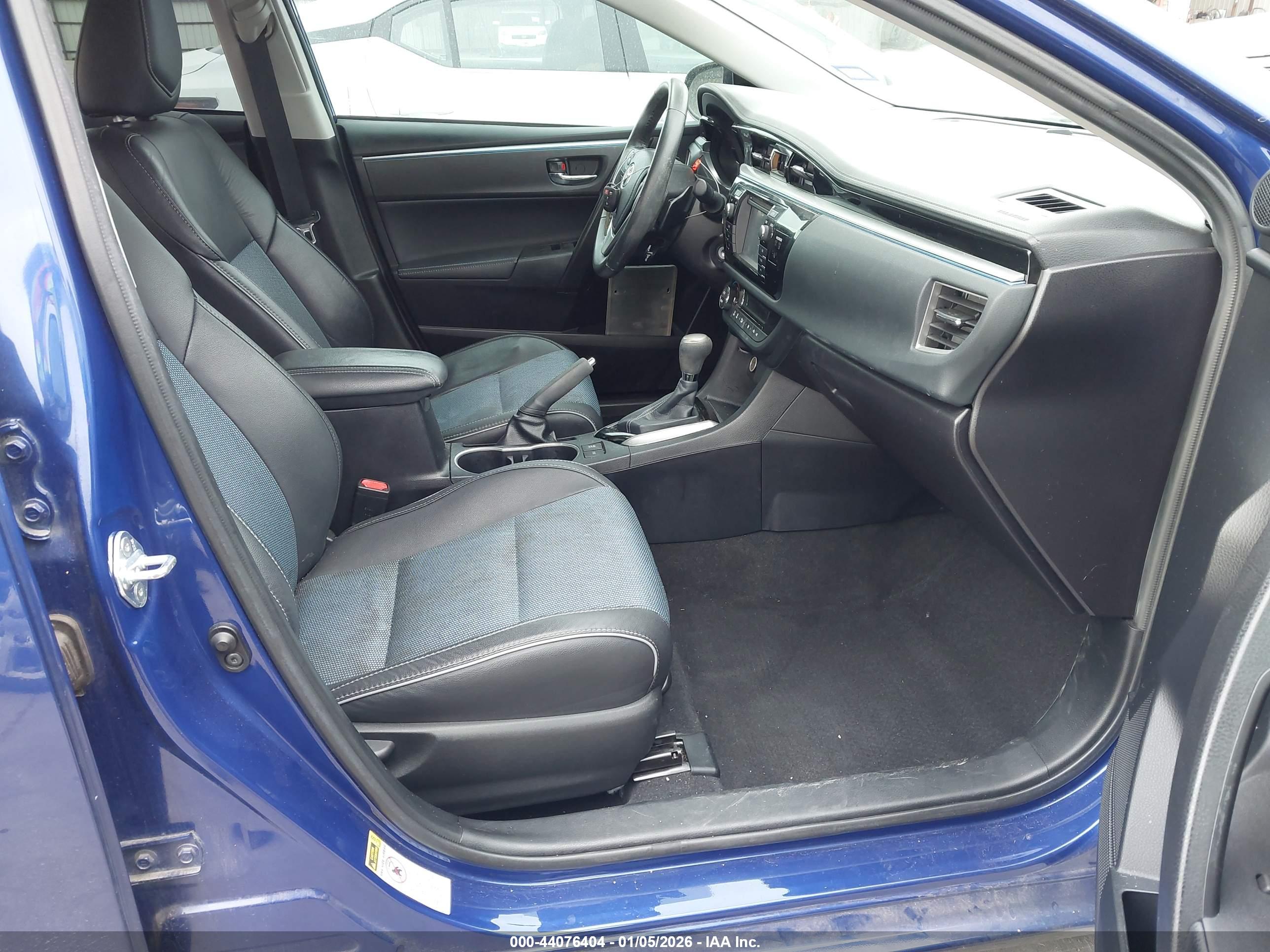 TOYOTA COROLLA image 5