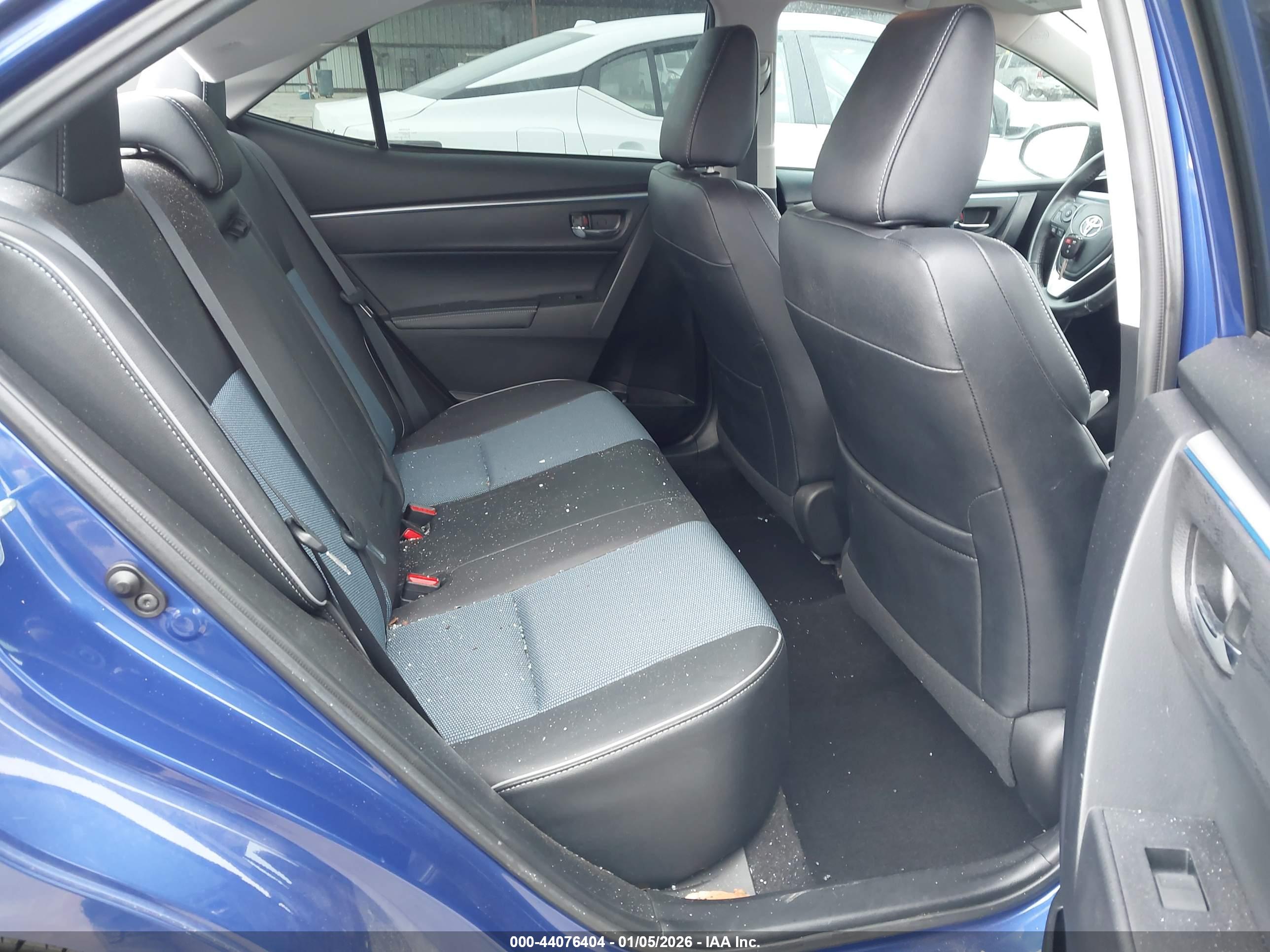 TOYOTA COROLLA image 8