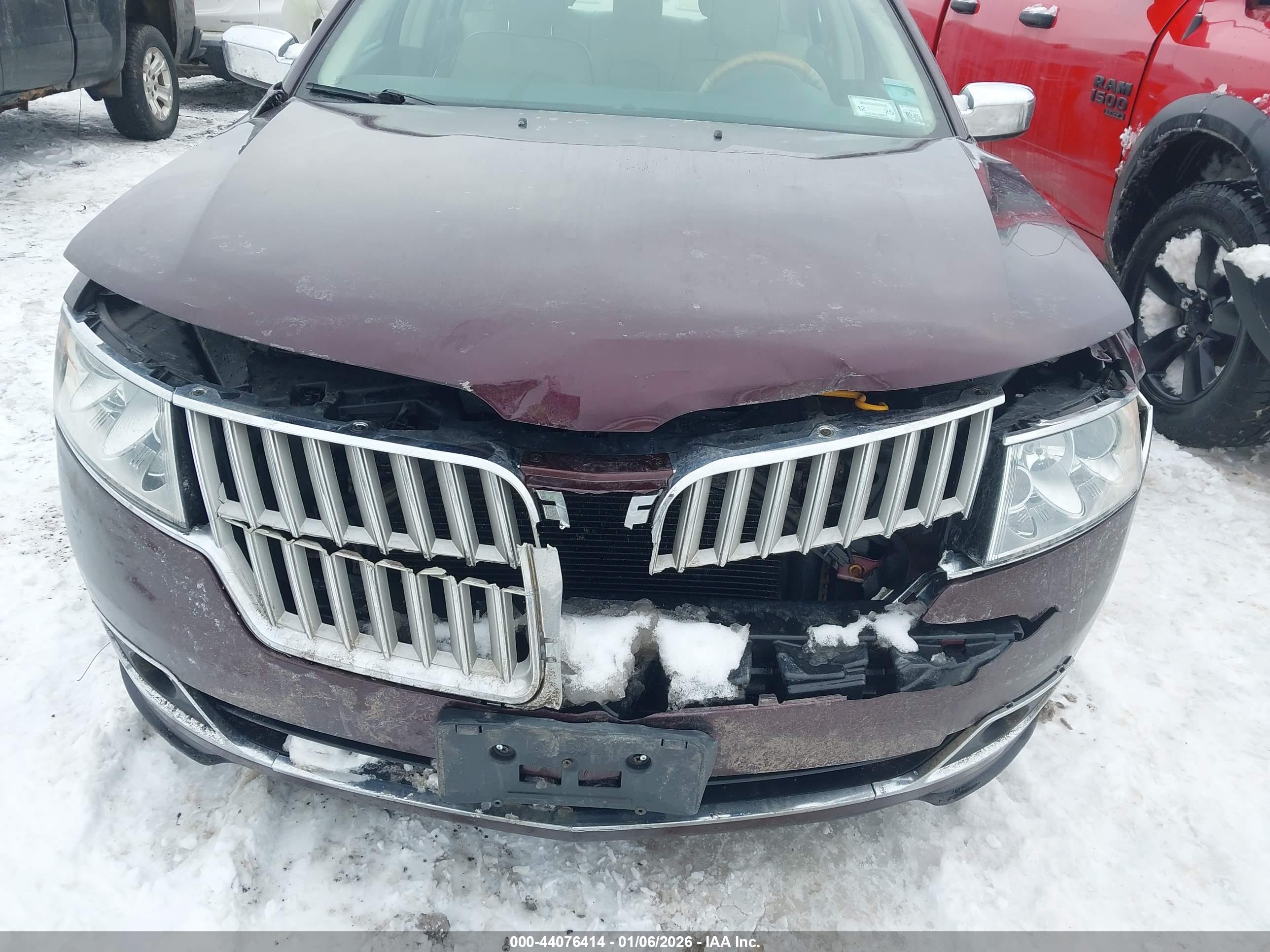 LINCOLN MKZ image 6