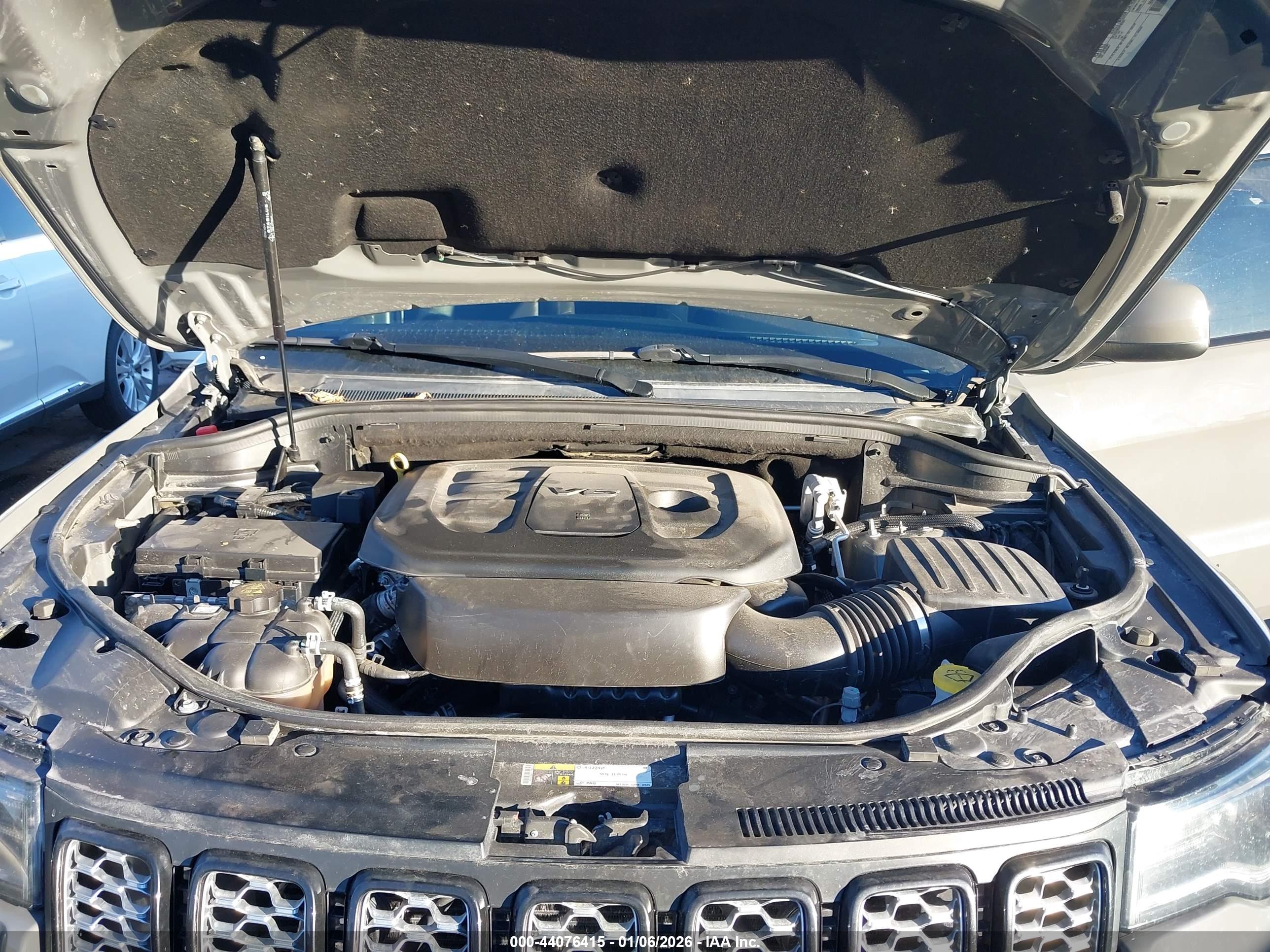 JEEP GRAND image 10