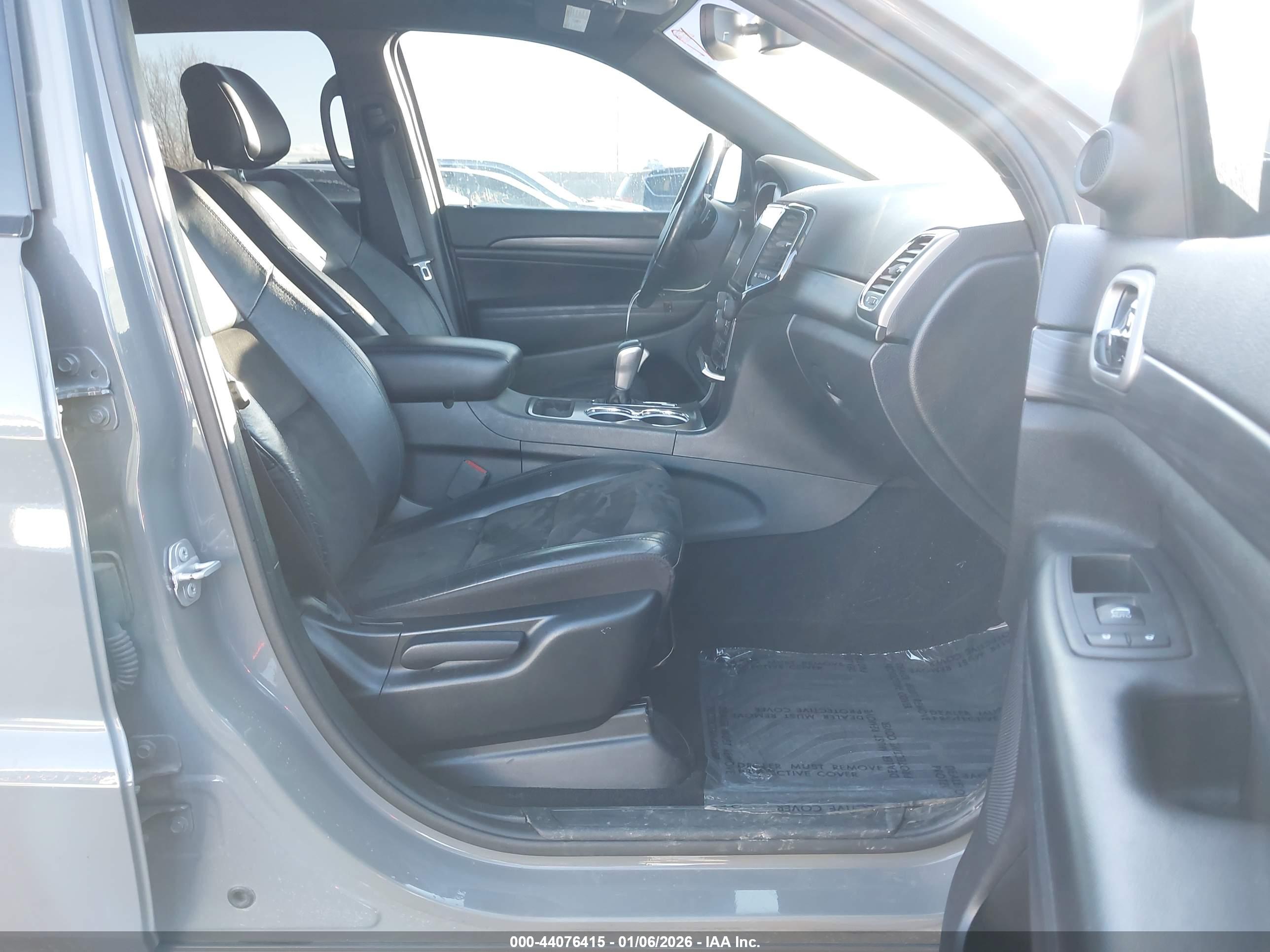 JEEP GRAND image 5