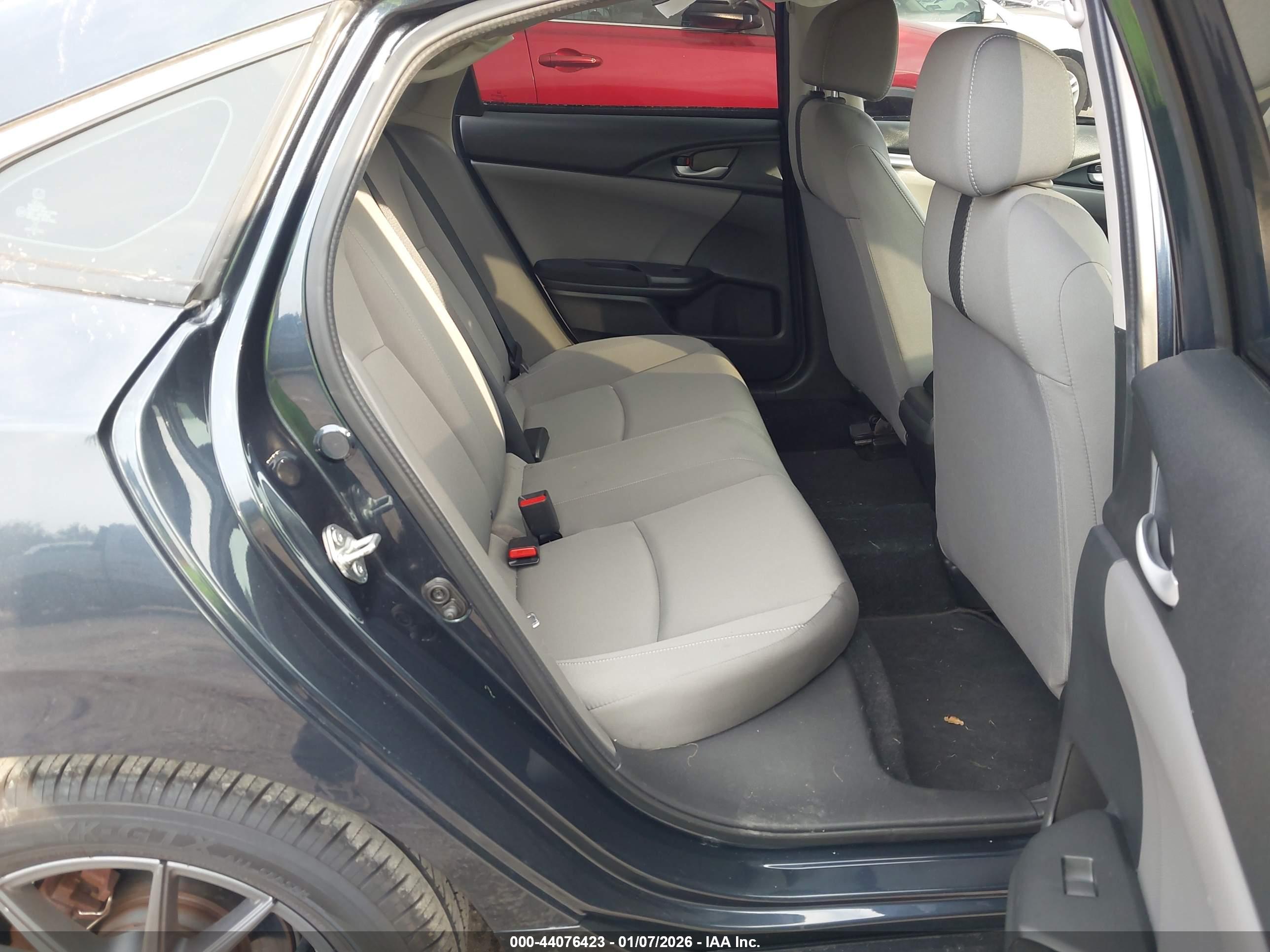 HONDA CIVIC image 8