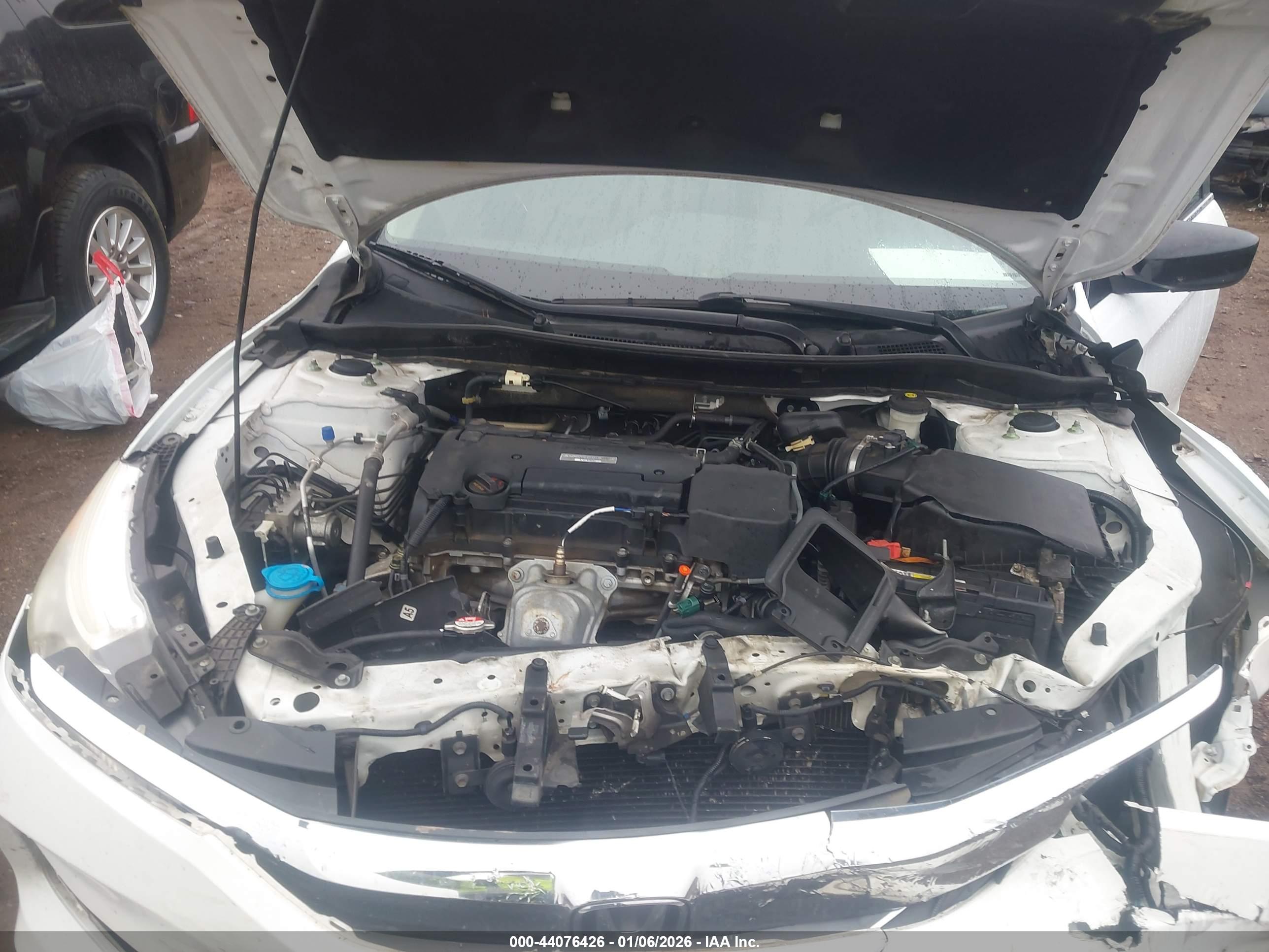 HONDA ACCORD image 10