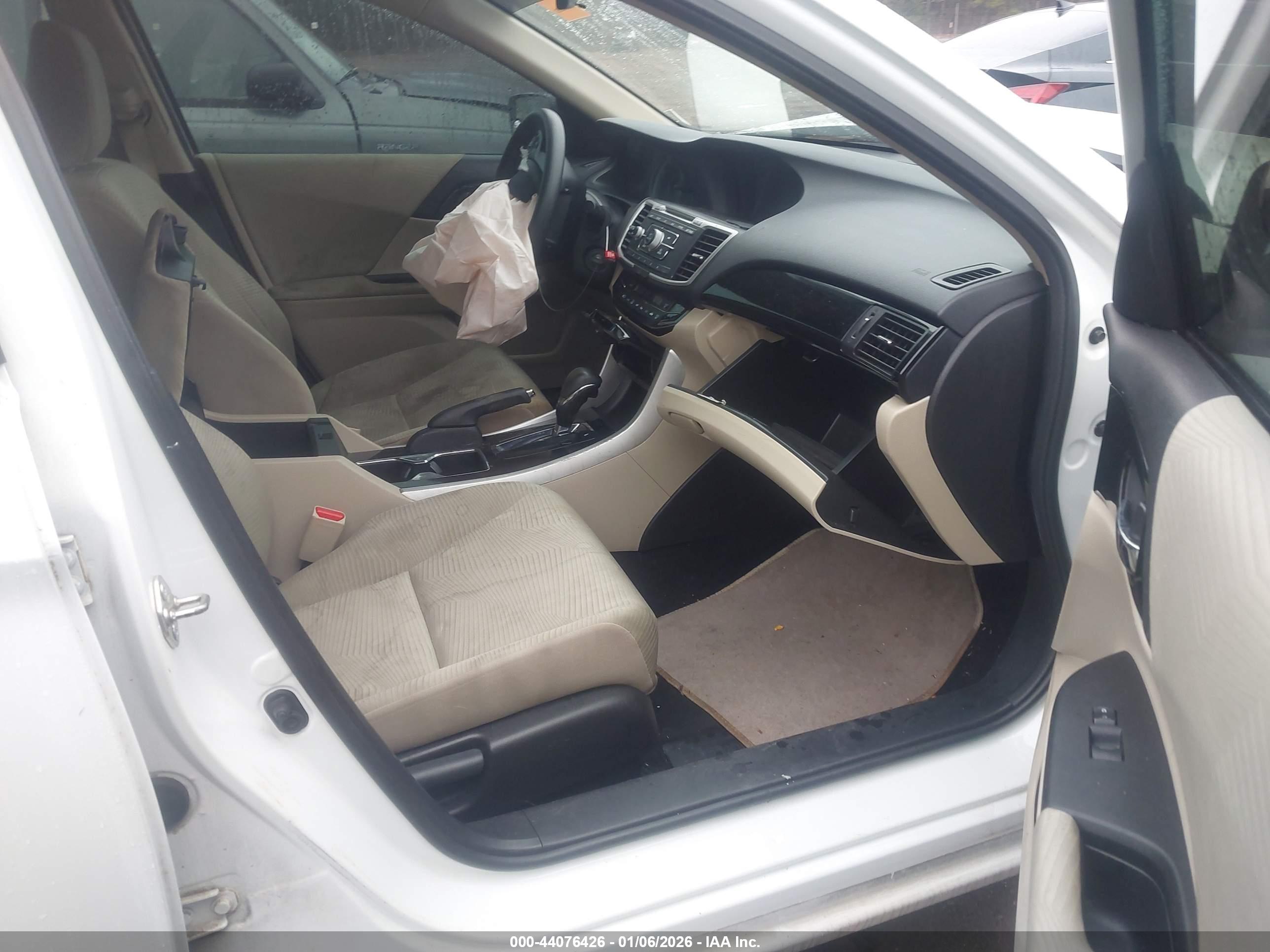 HONDA ACCORD image 5