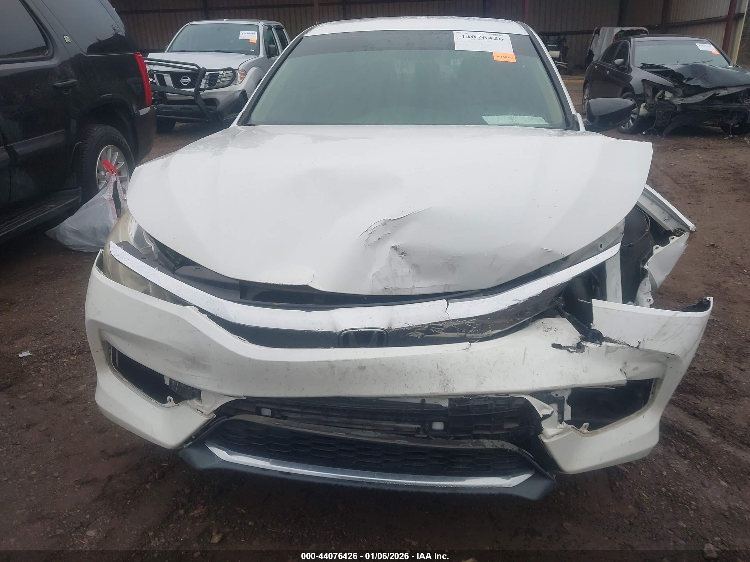 HONDA ACCORD image 6