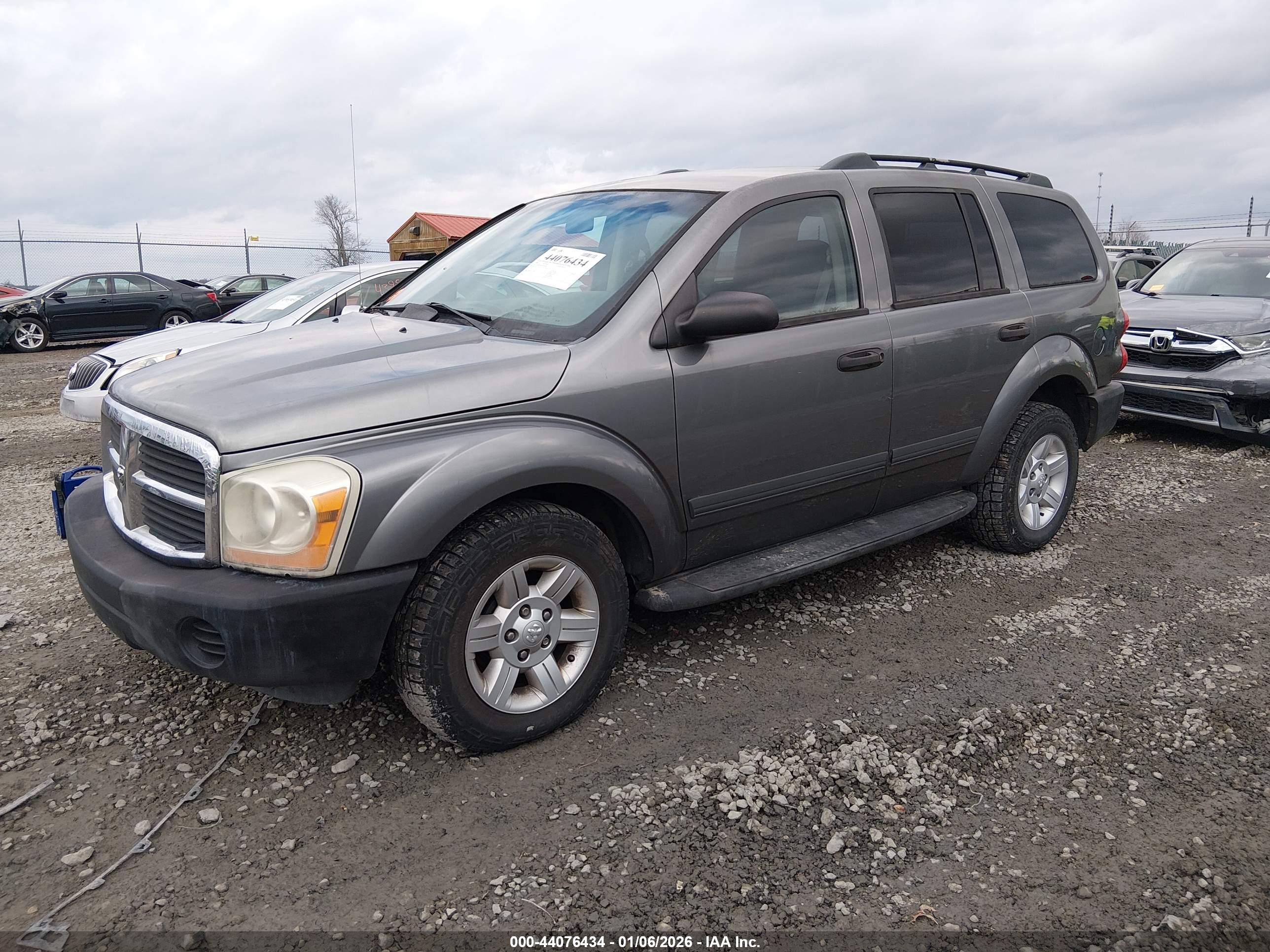 DODGE DURANGO image 2