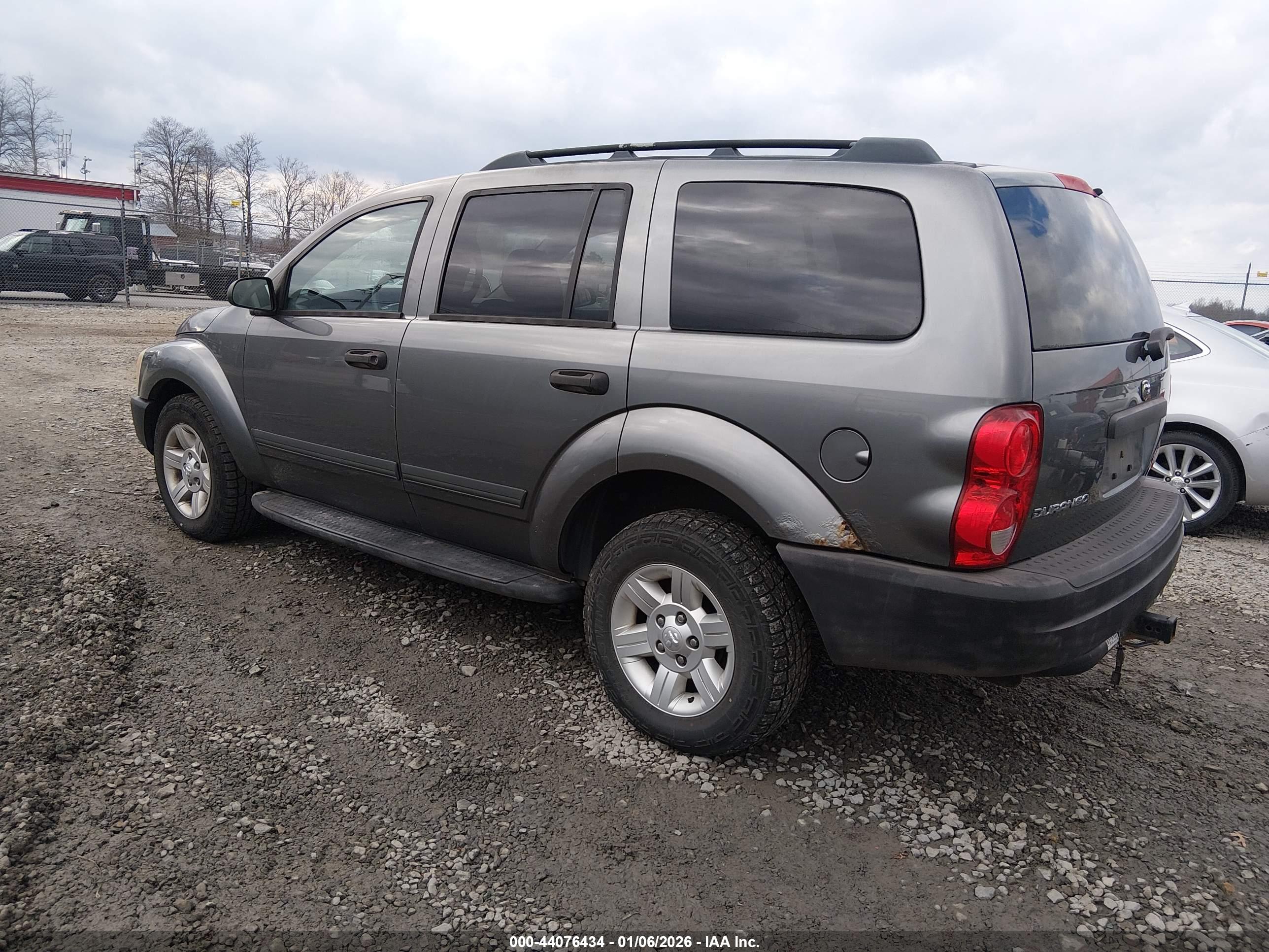 DODGE DURANGO image 3