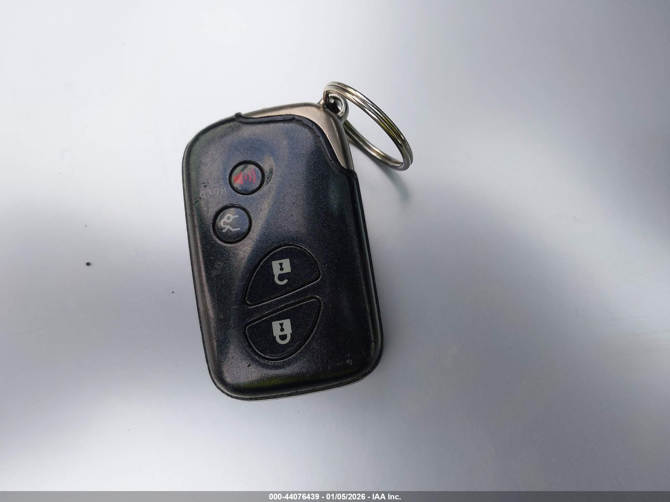 LEXUS ES image 11