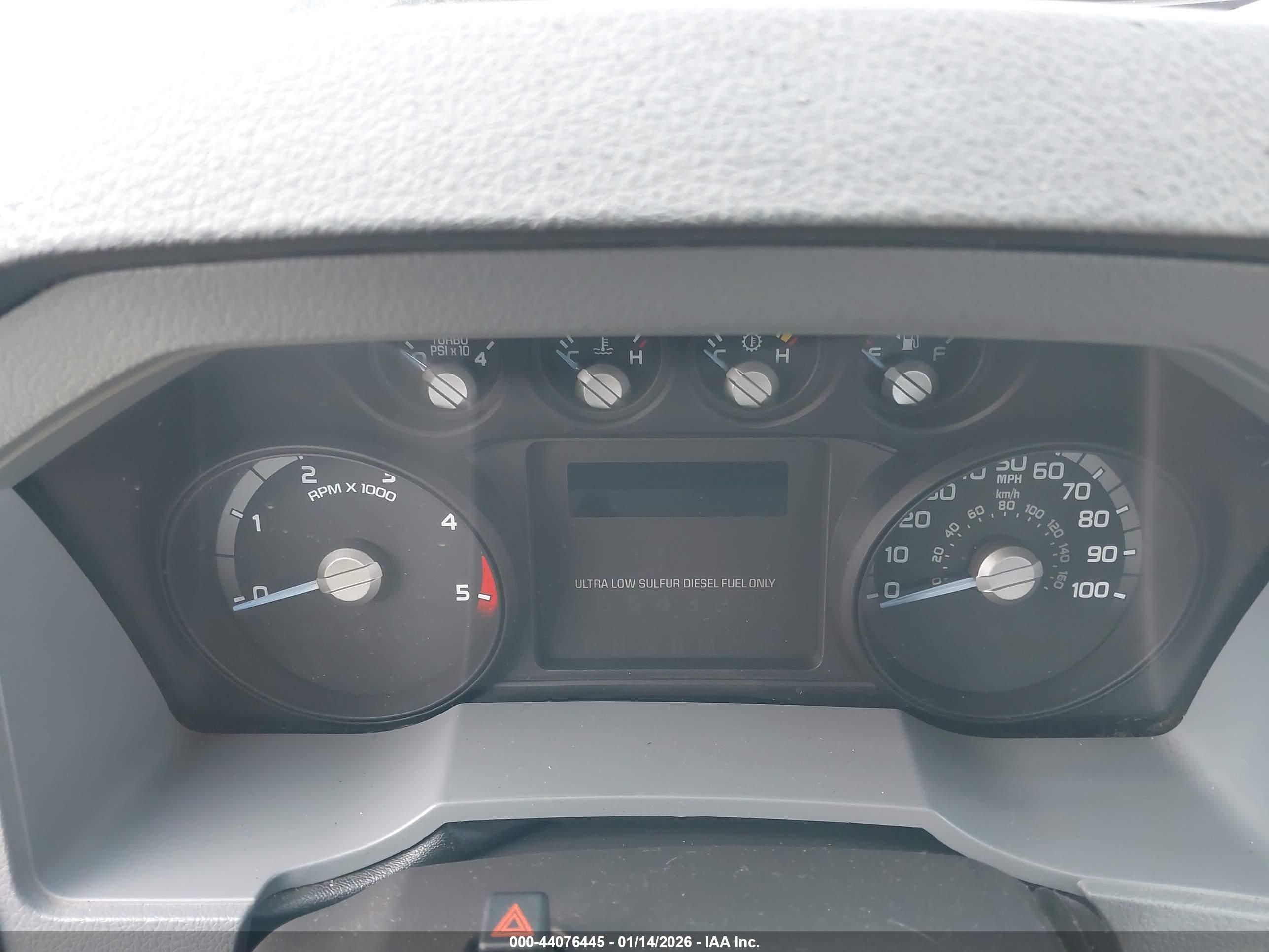 FORD F-450 image 6