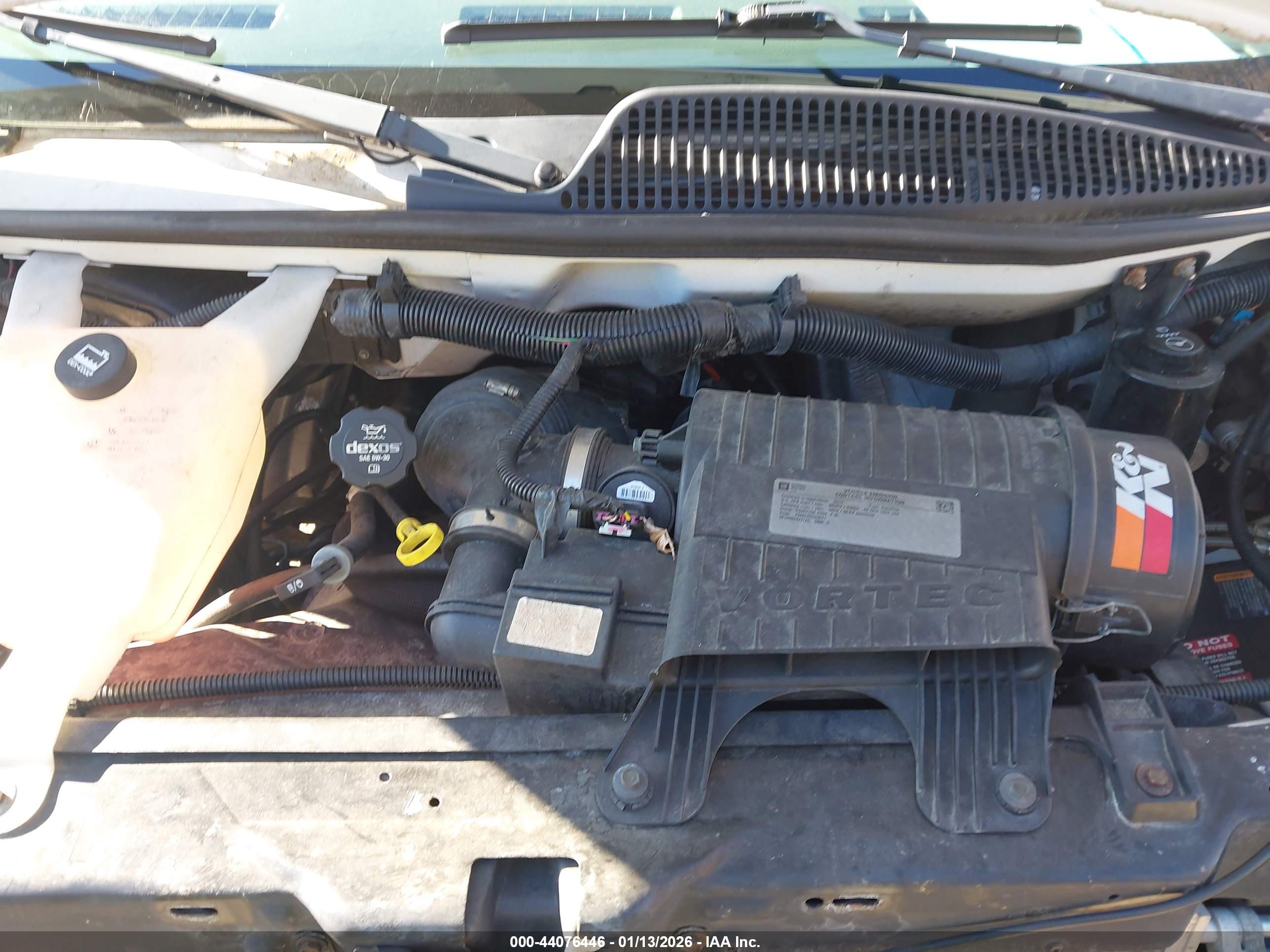 GMC SAVANA image 10