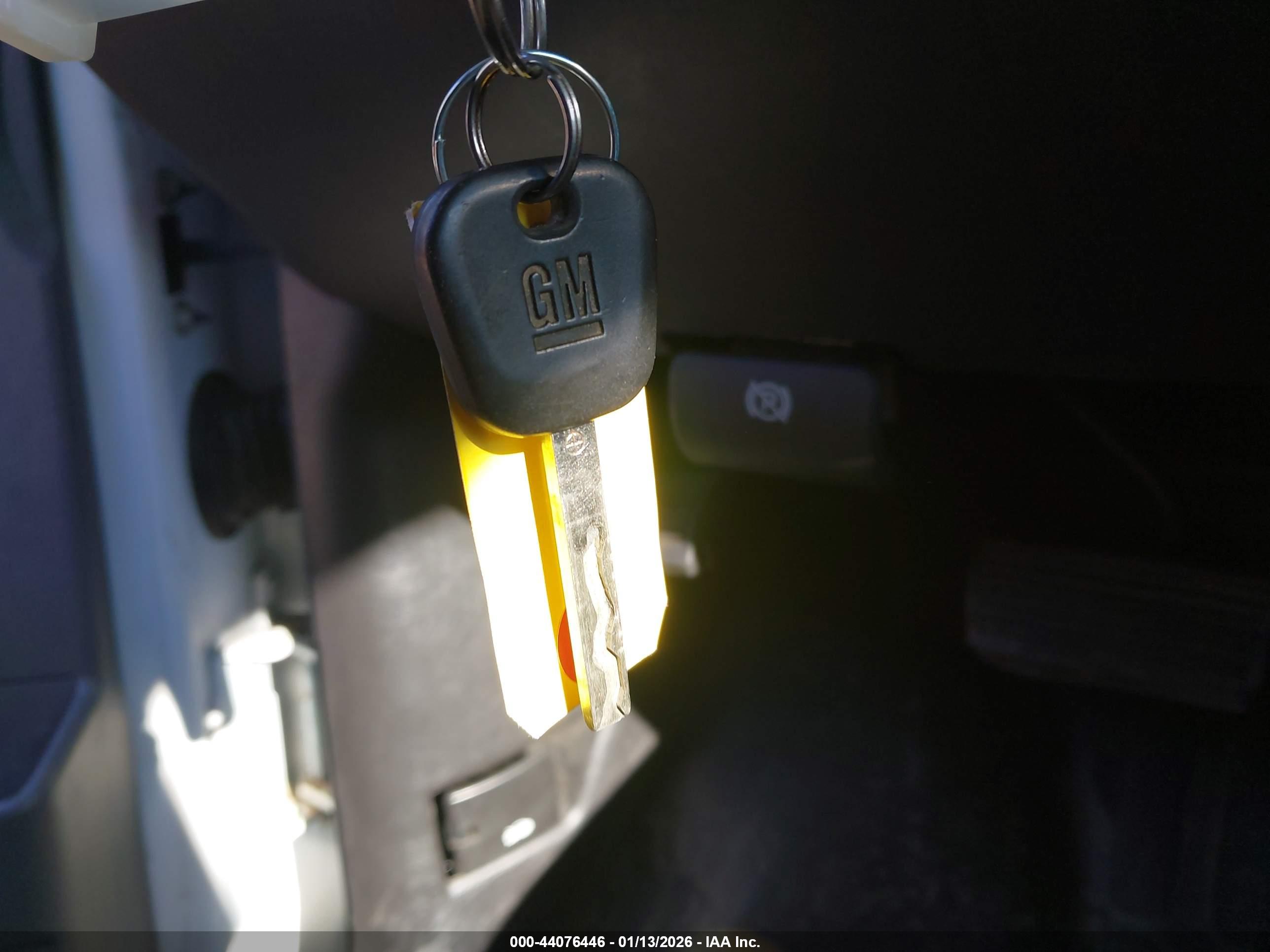 GMC SAVANA image 11