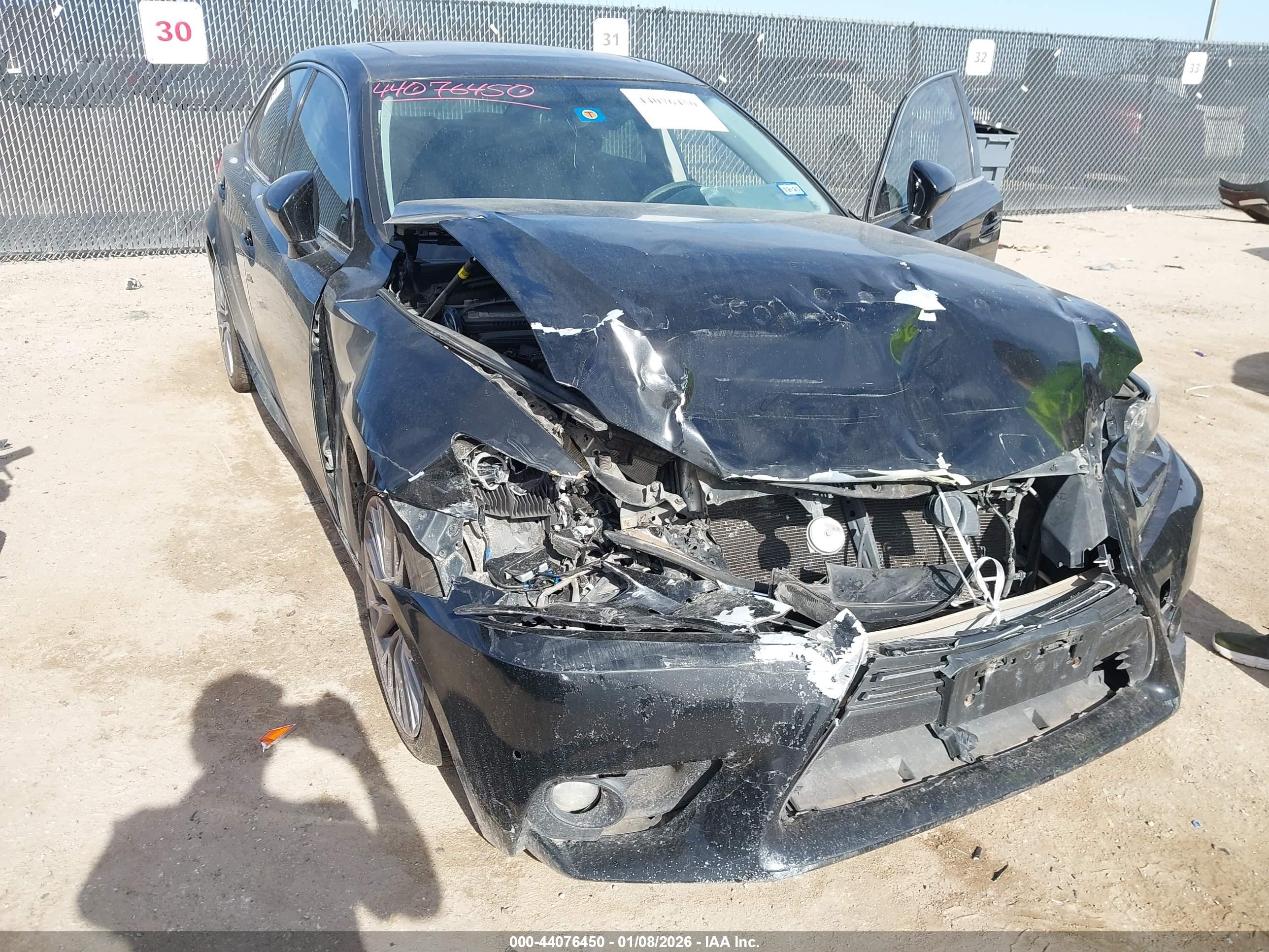 LEXUS IS image 6