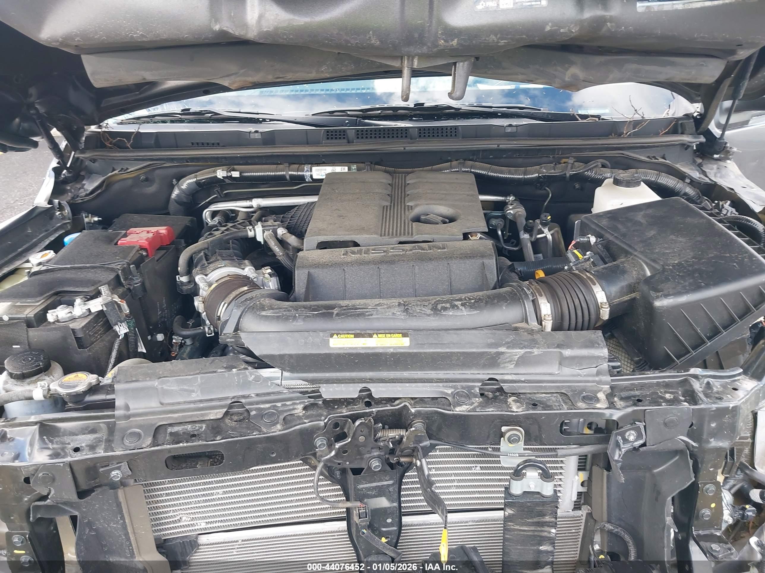 NISSAN FRONTIER image 10