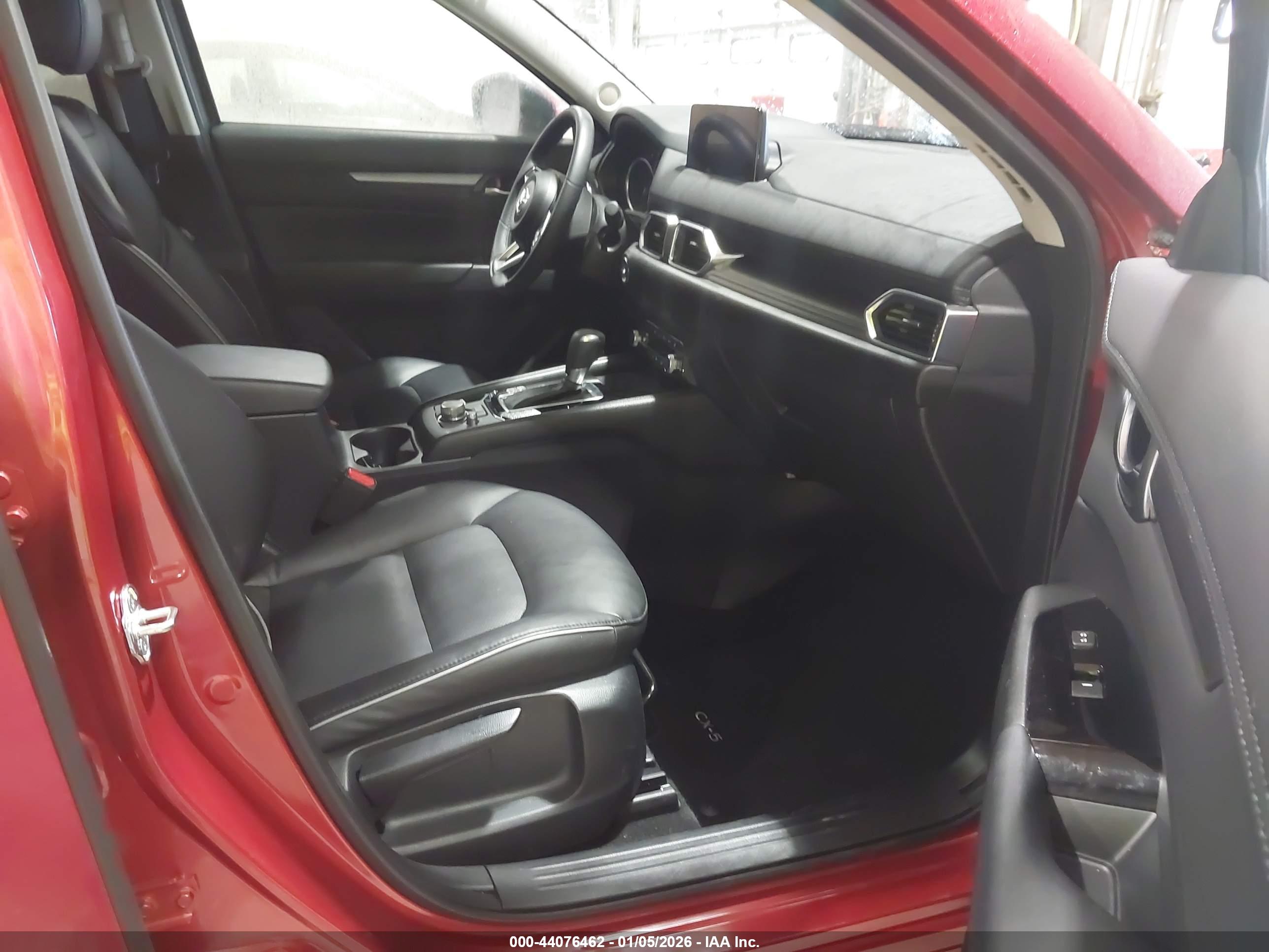 MAZDA CX-5 image 5