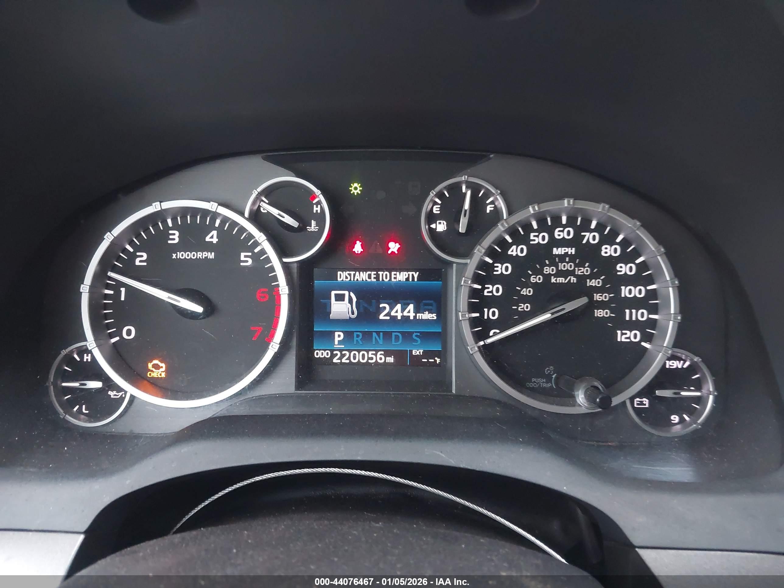 TOYOTA TUNDRA image 7