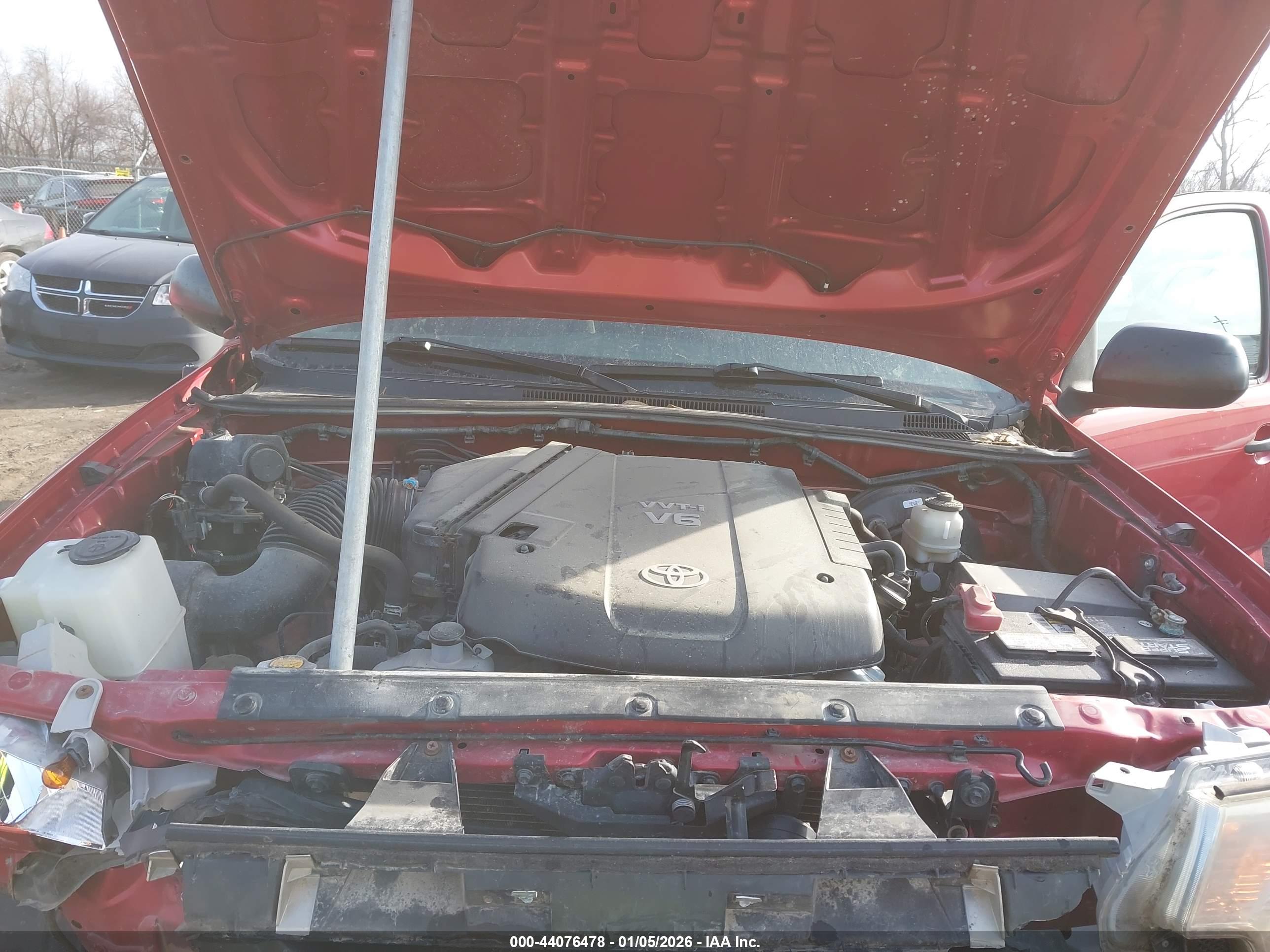TOYOTA TACOMA image 10