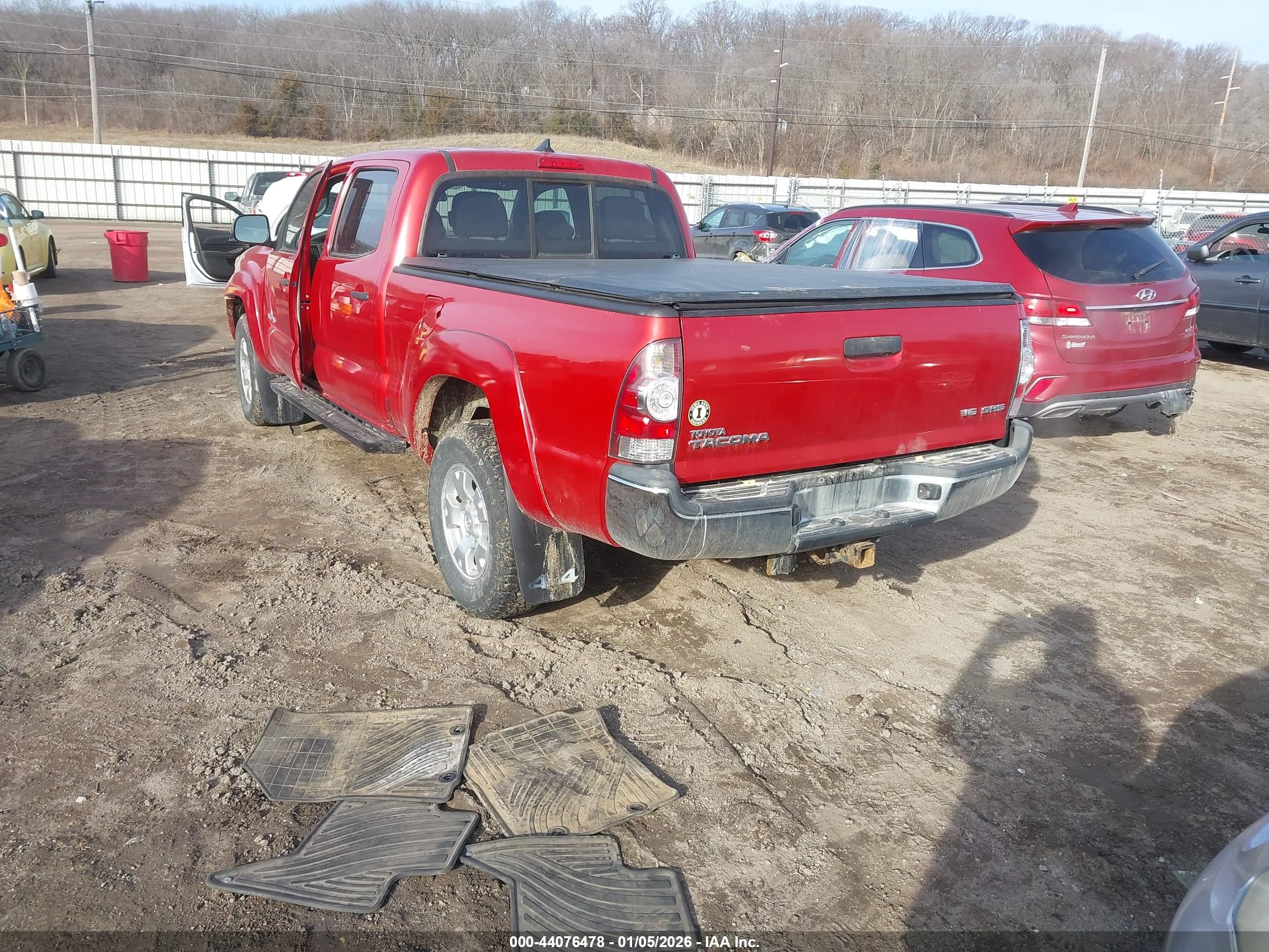 TOYOTA TACOMA image 3