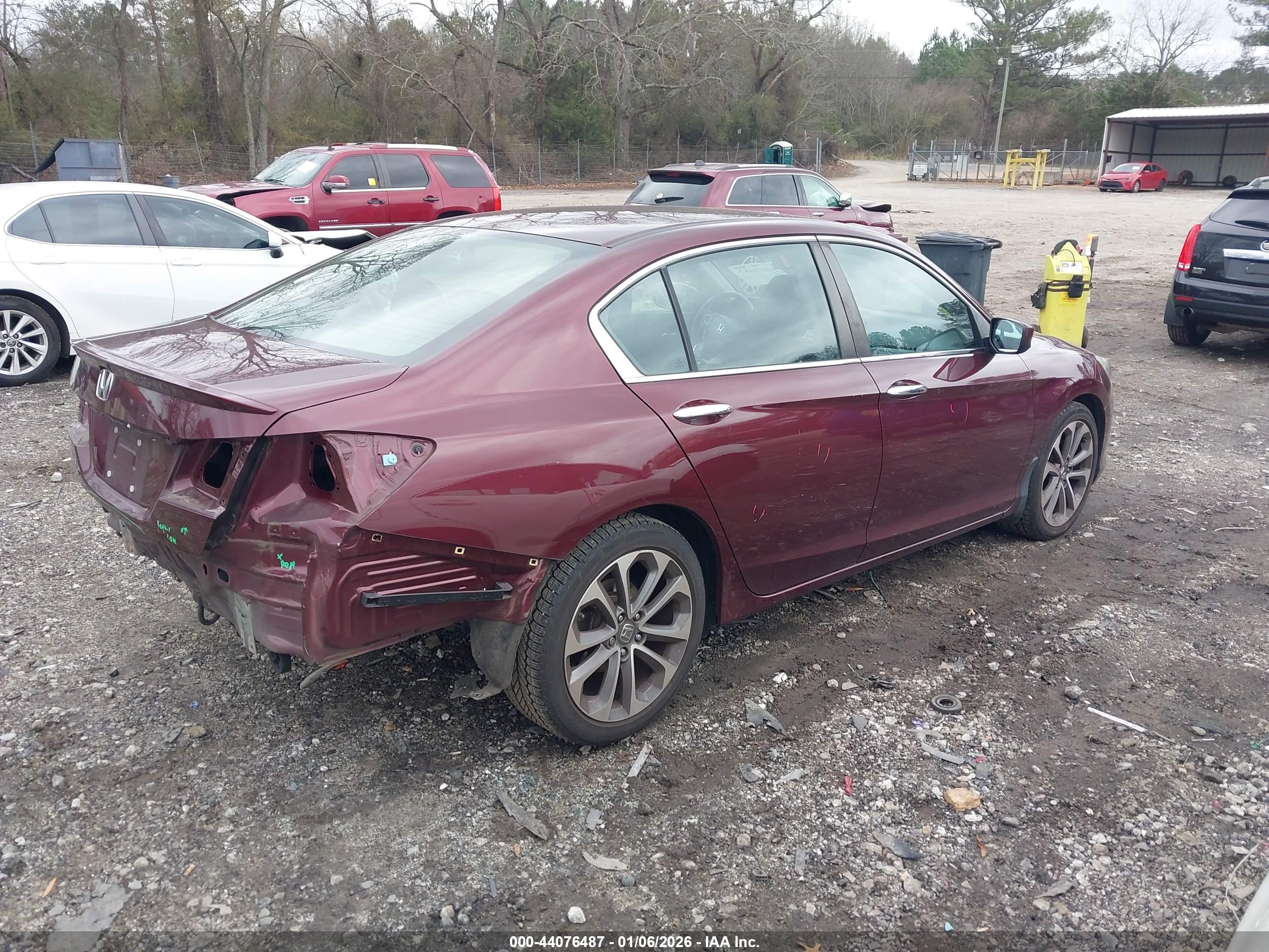 HONDA ACCORD image 4