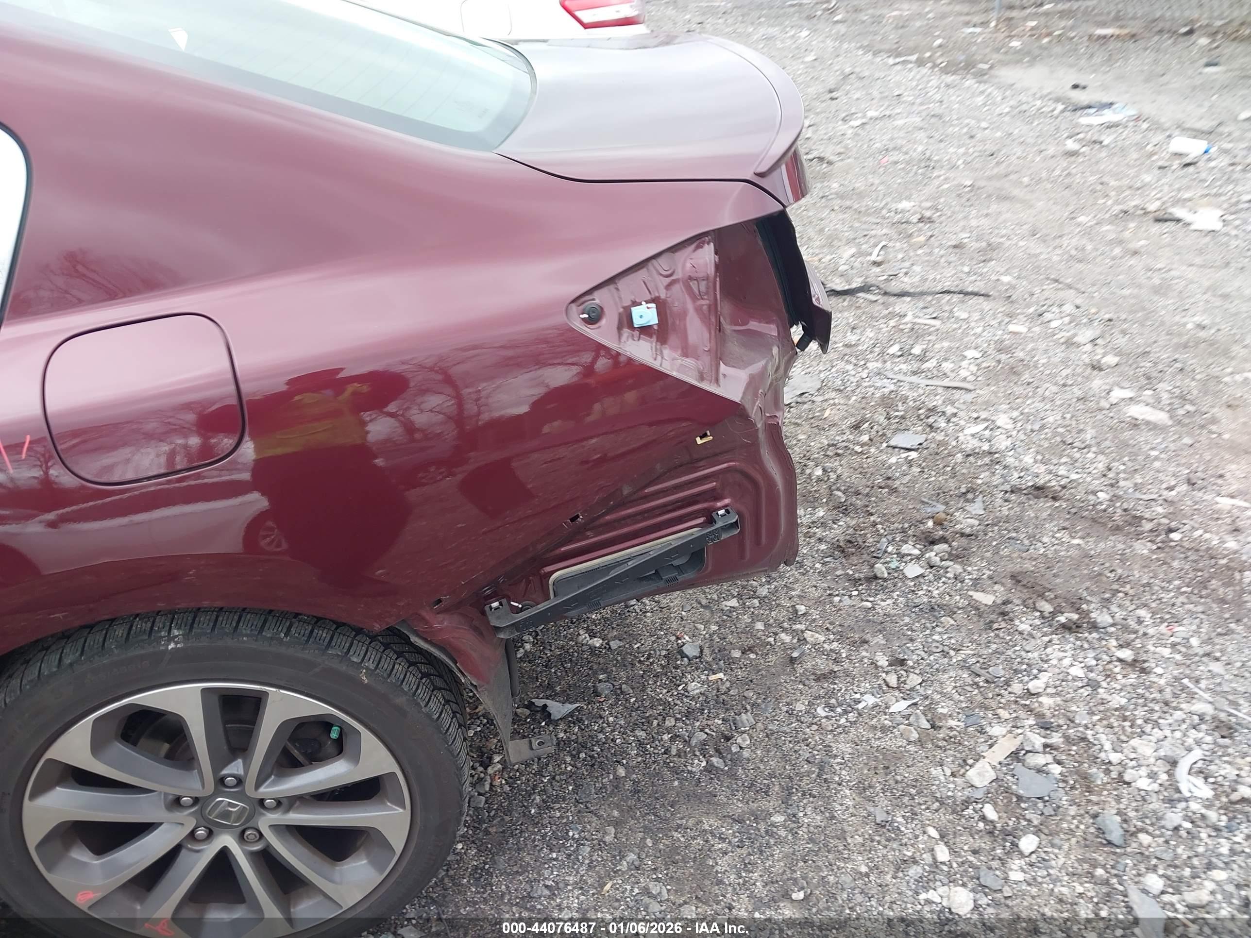 HONDA ACCORD image 6