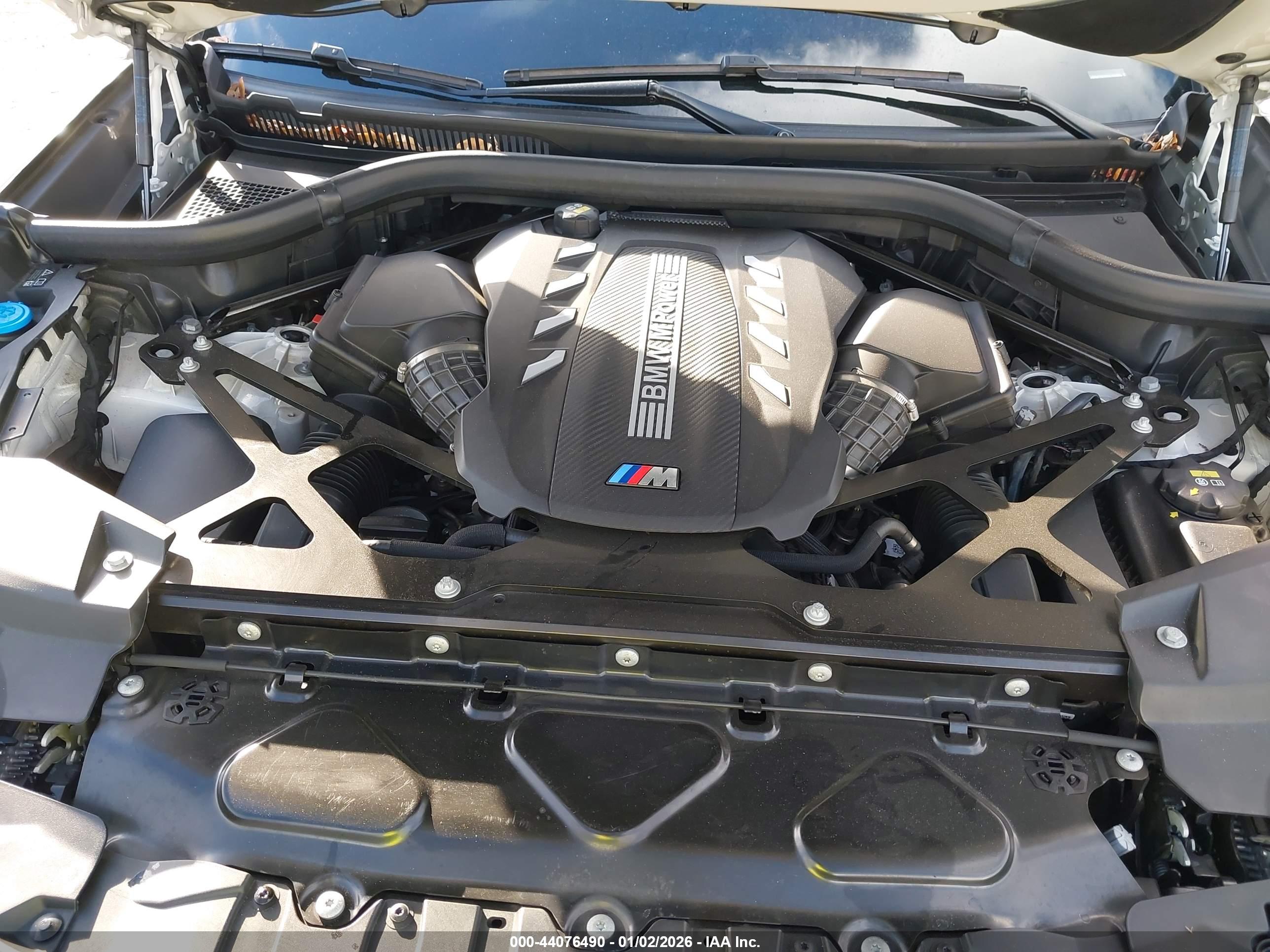 BMW X6 image 10