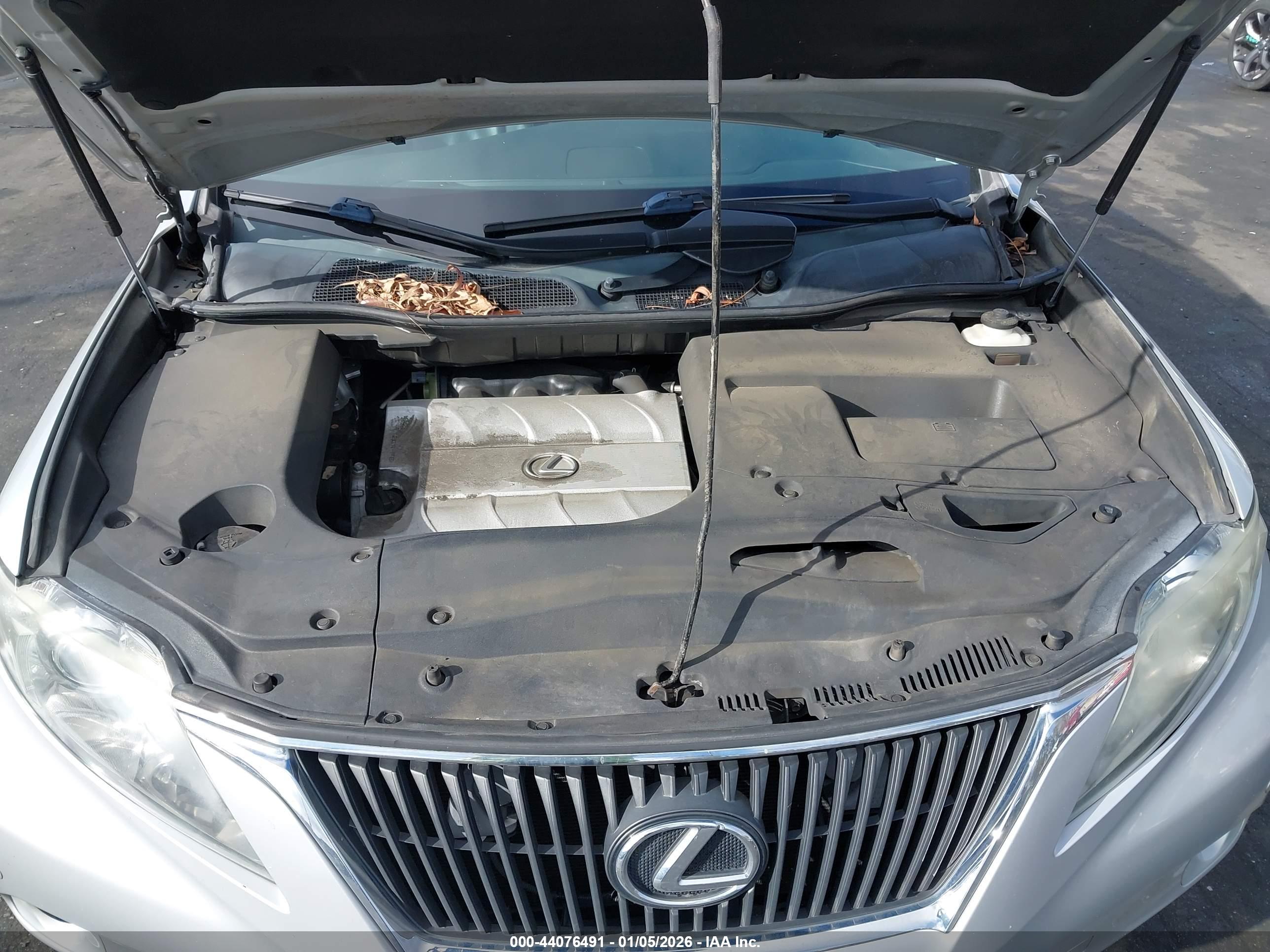 LEXUS RX image 10