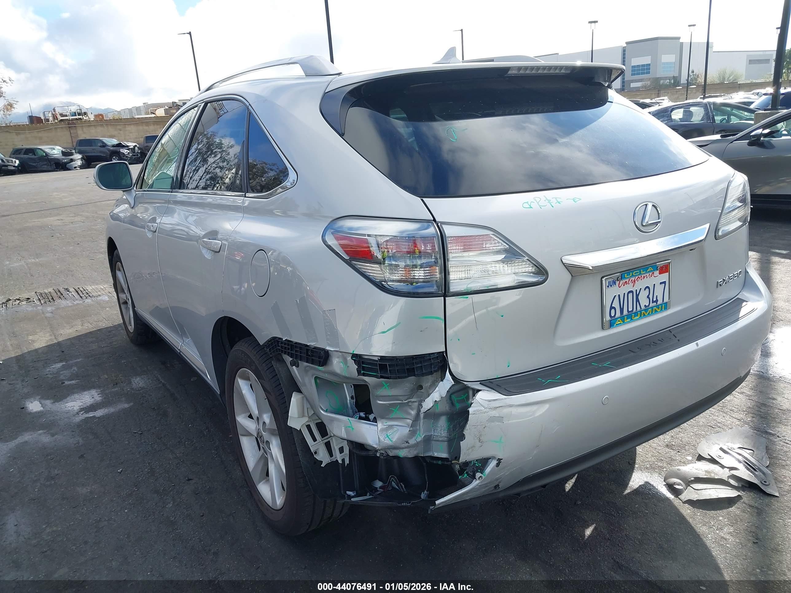 LEXUS RX image 6