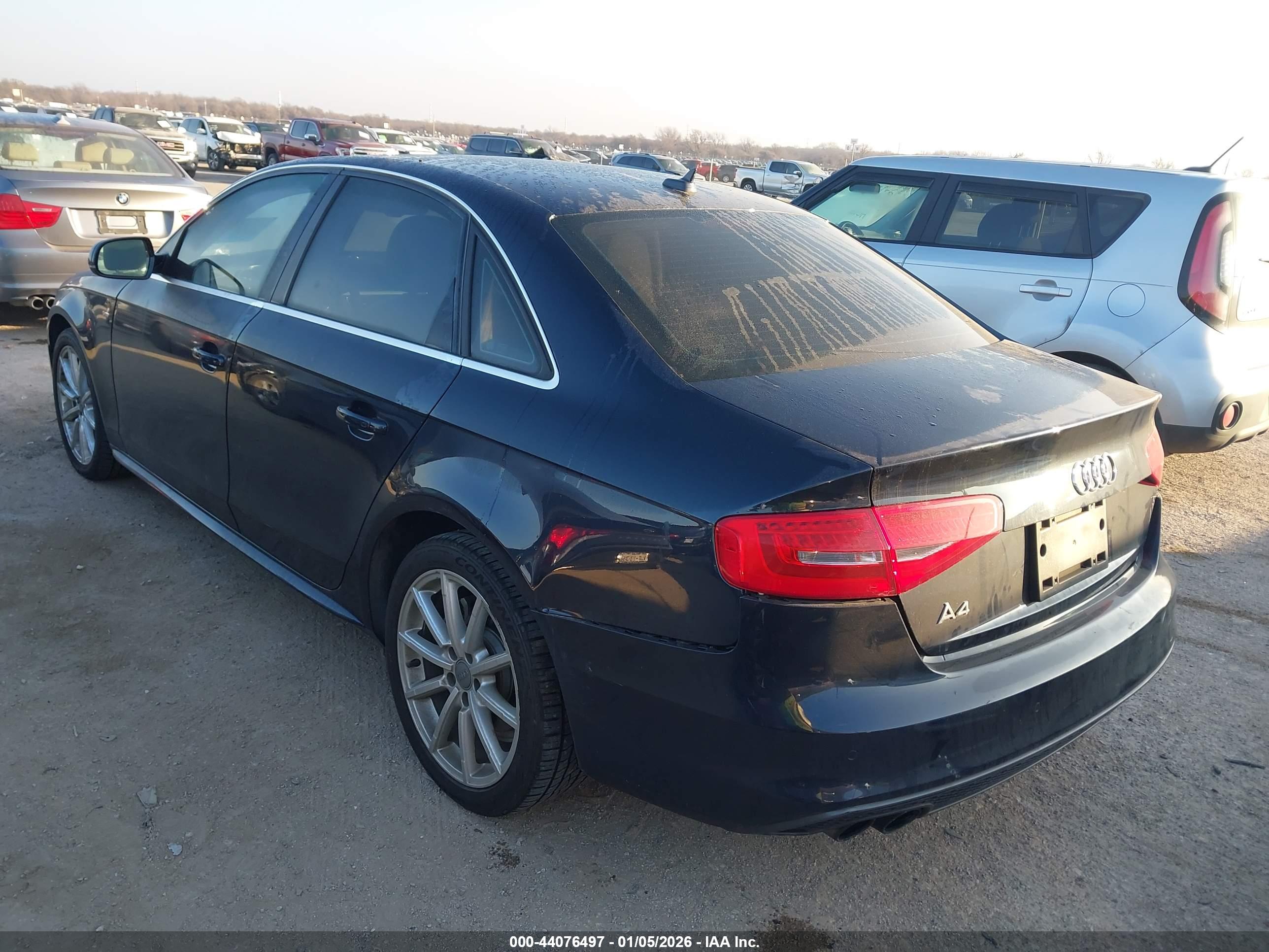 AUDI A4 image 3