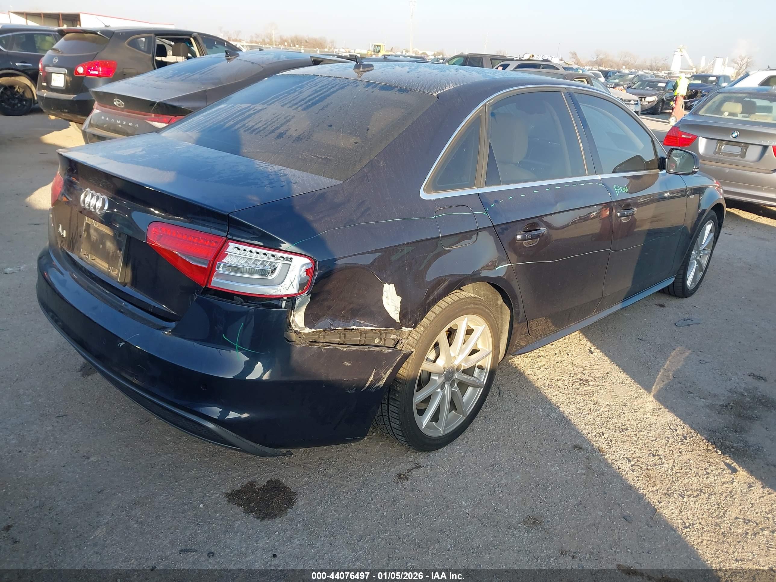 AUDI A4 image 6