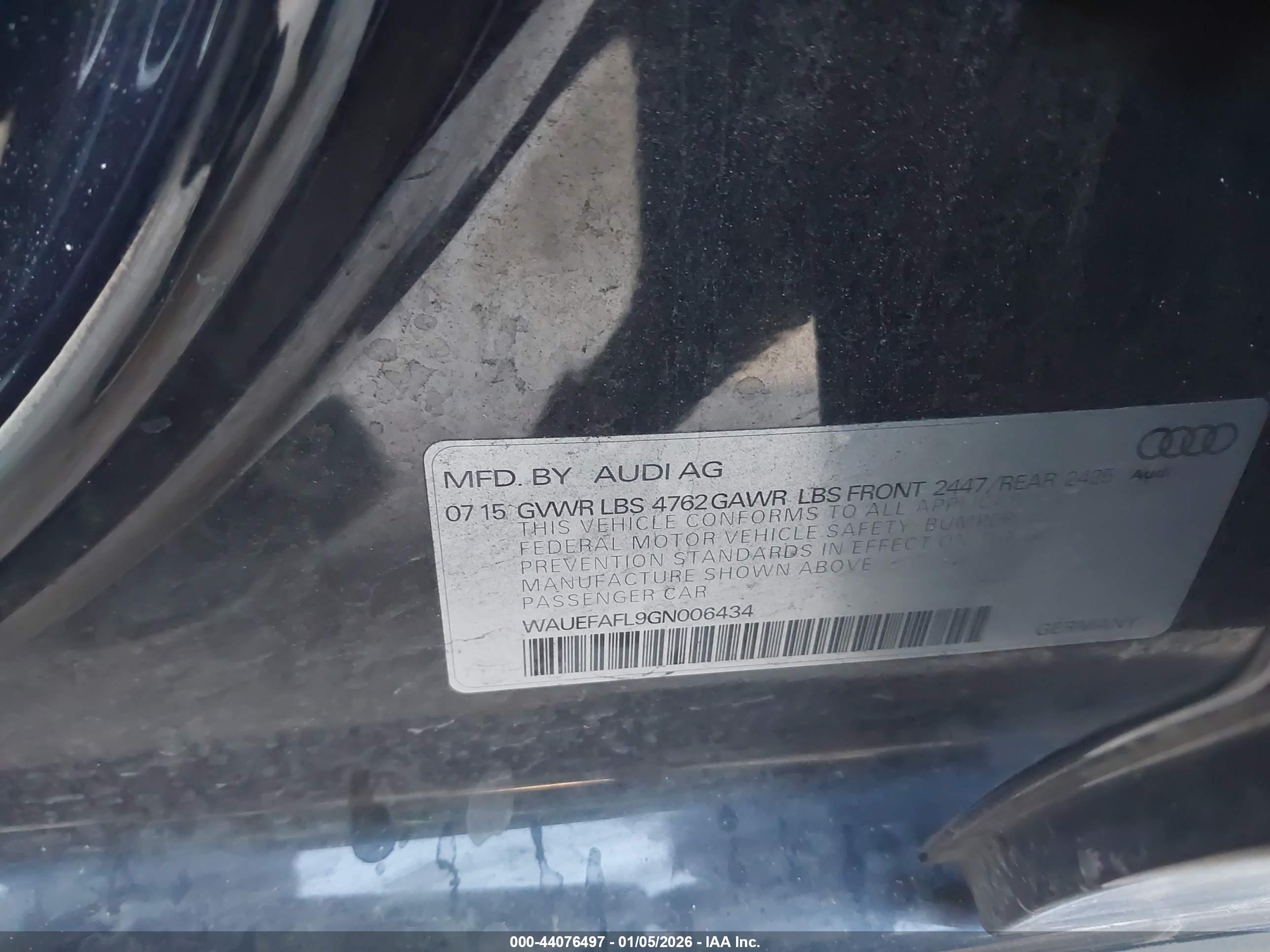 AUDI A4 image 9