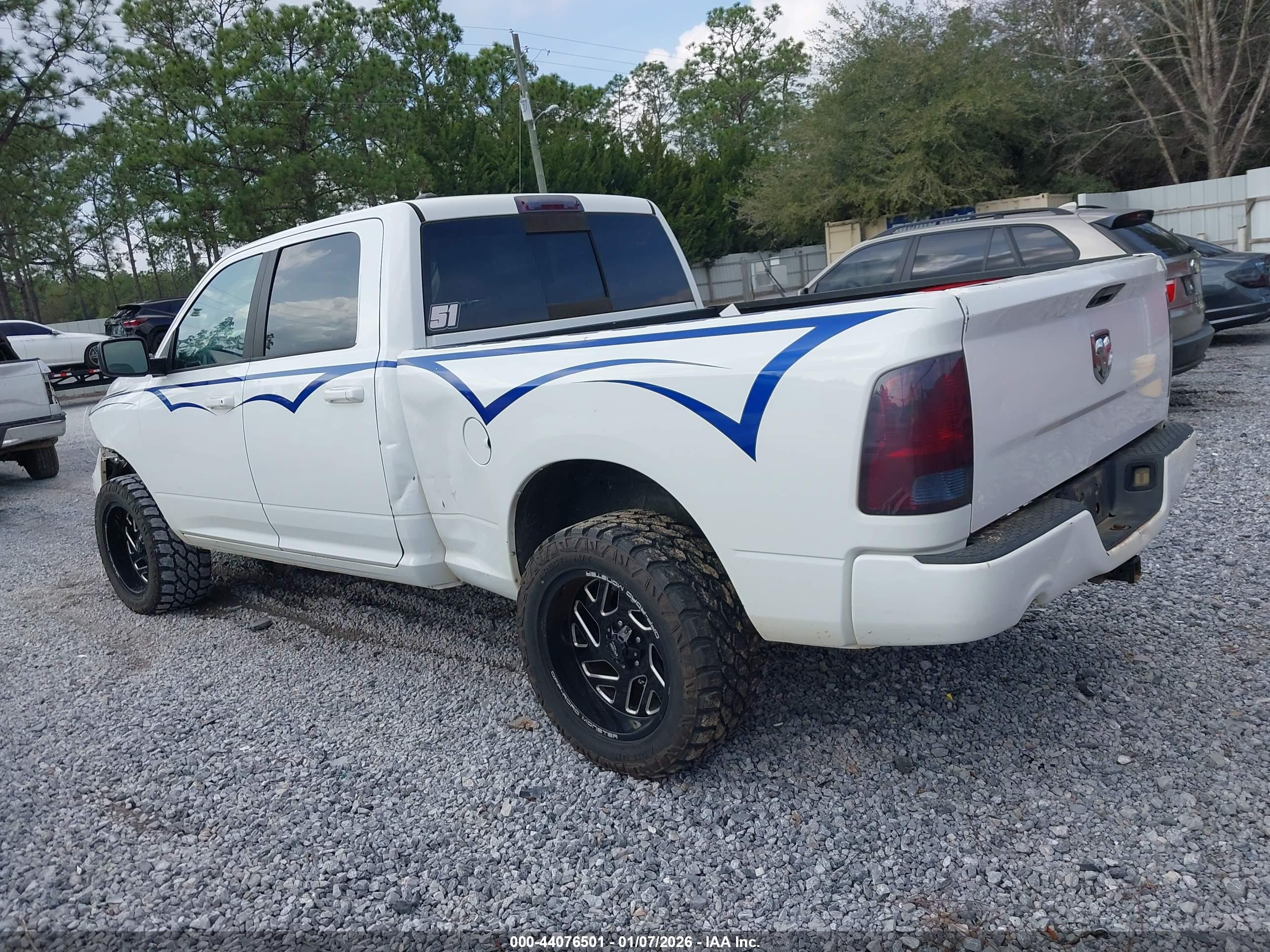 RAM 1500 image 3