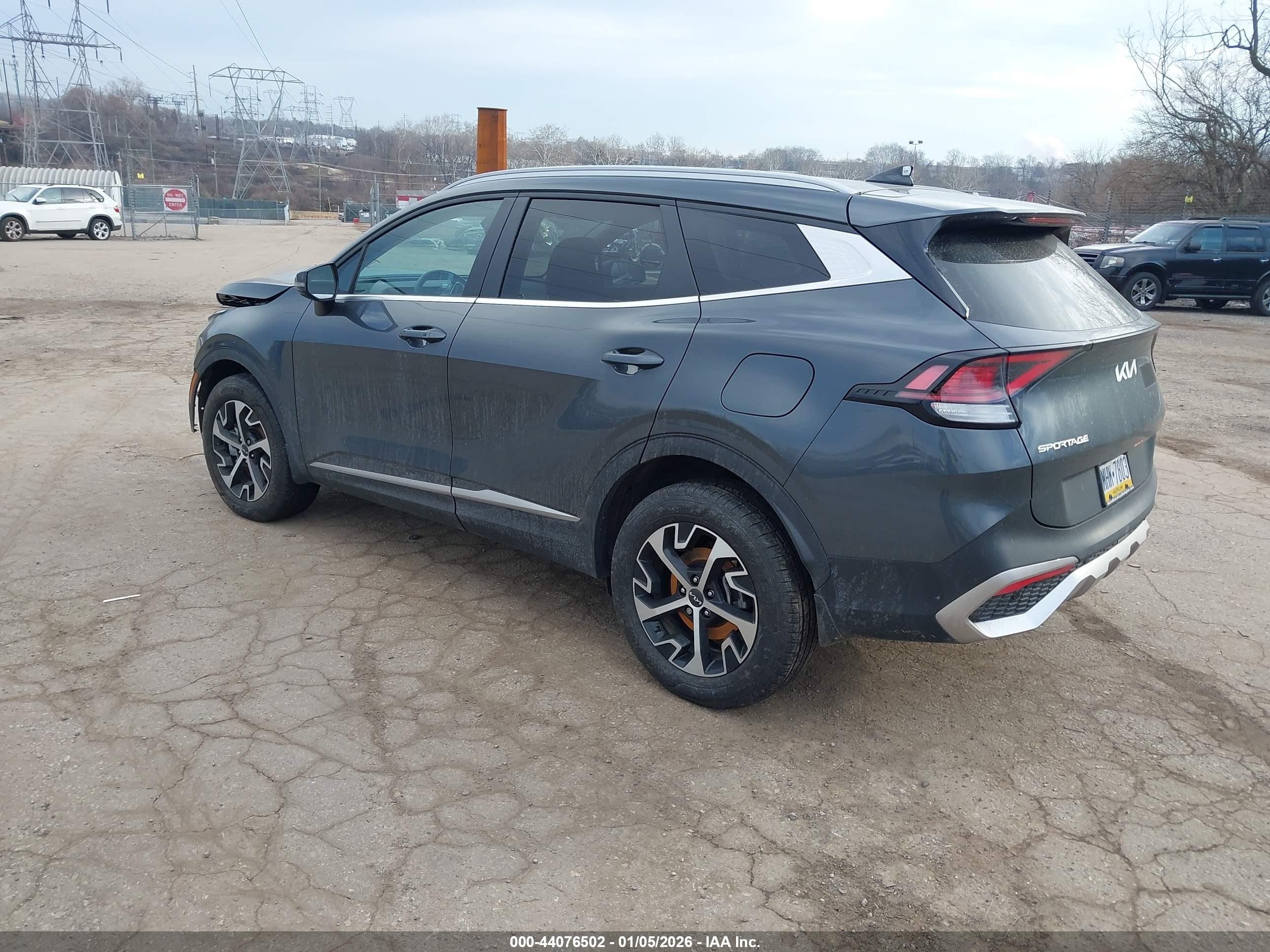 KIA SPORTAGE image 3