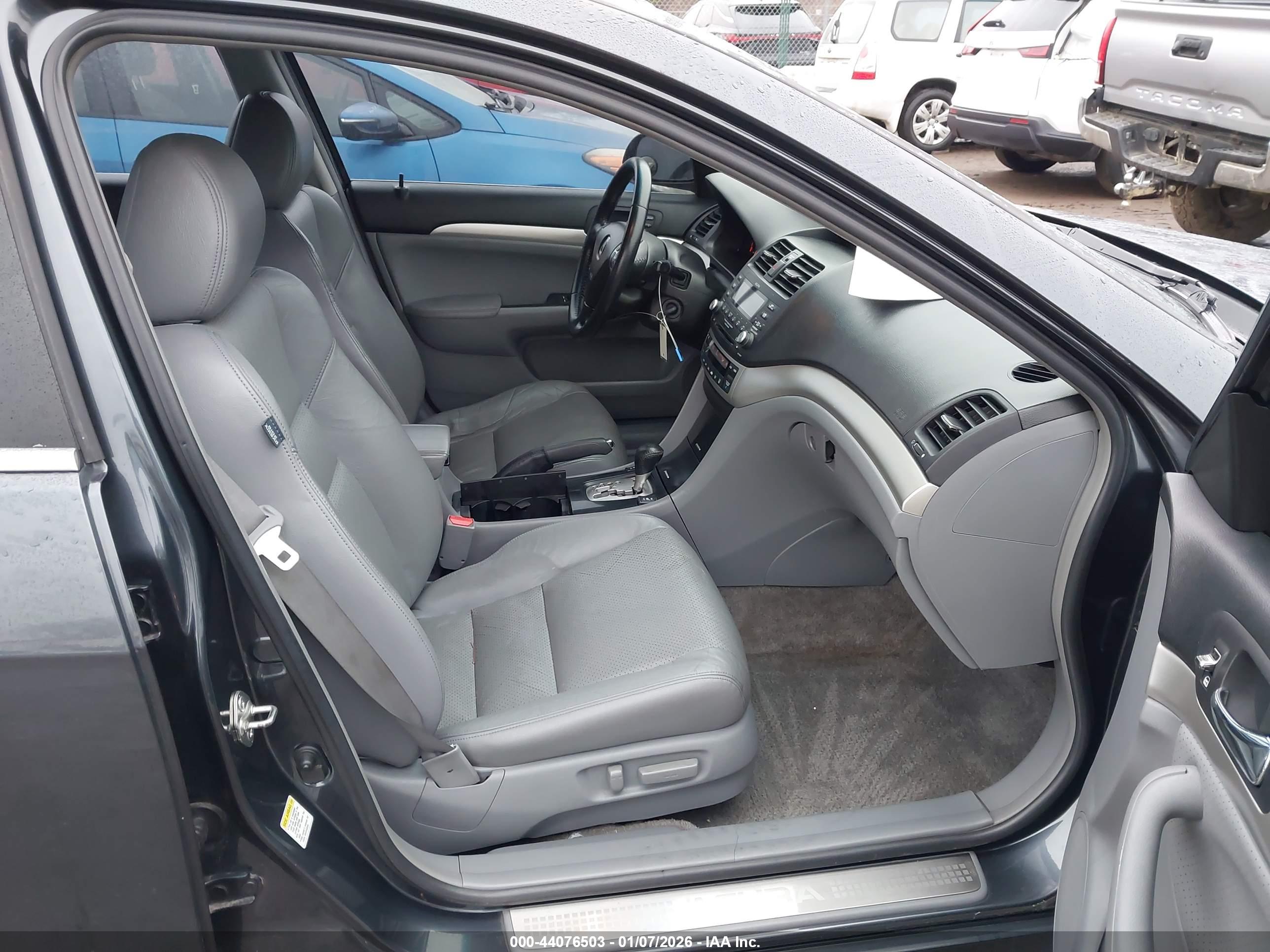 ACURA TSX image 5