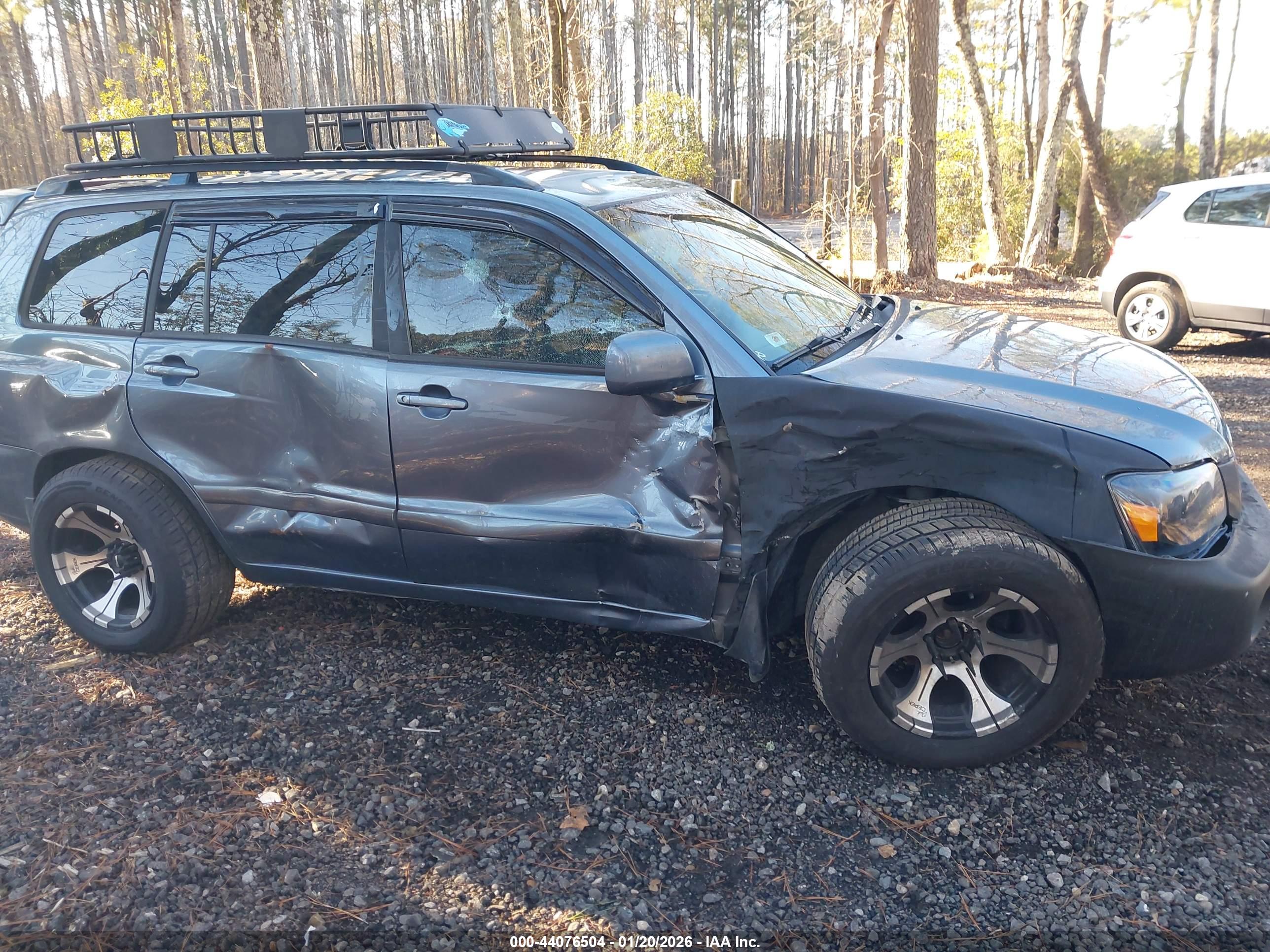 TOYOTA HIGHLANDER image 6