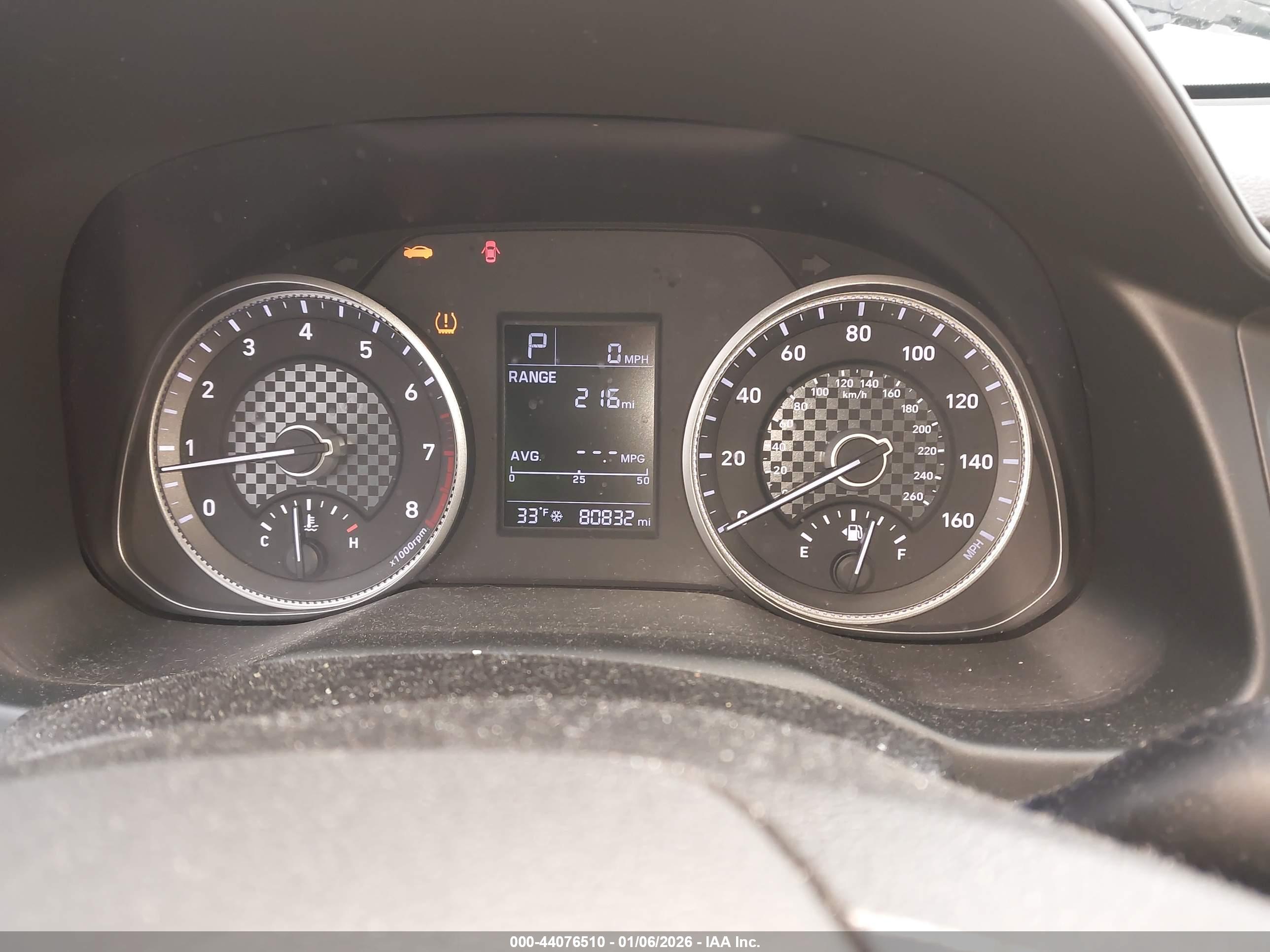 HYUNDAI ELANTRA image 7