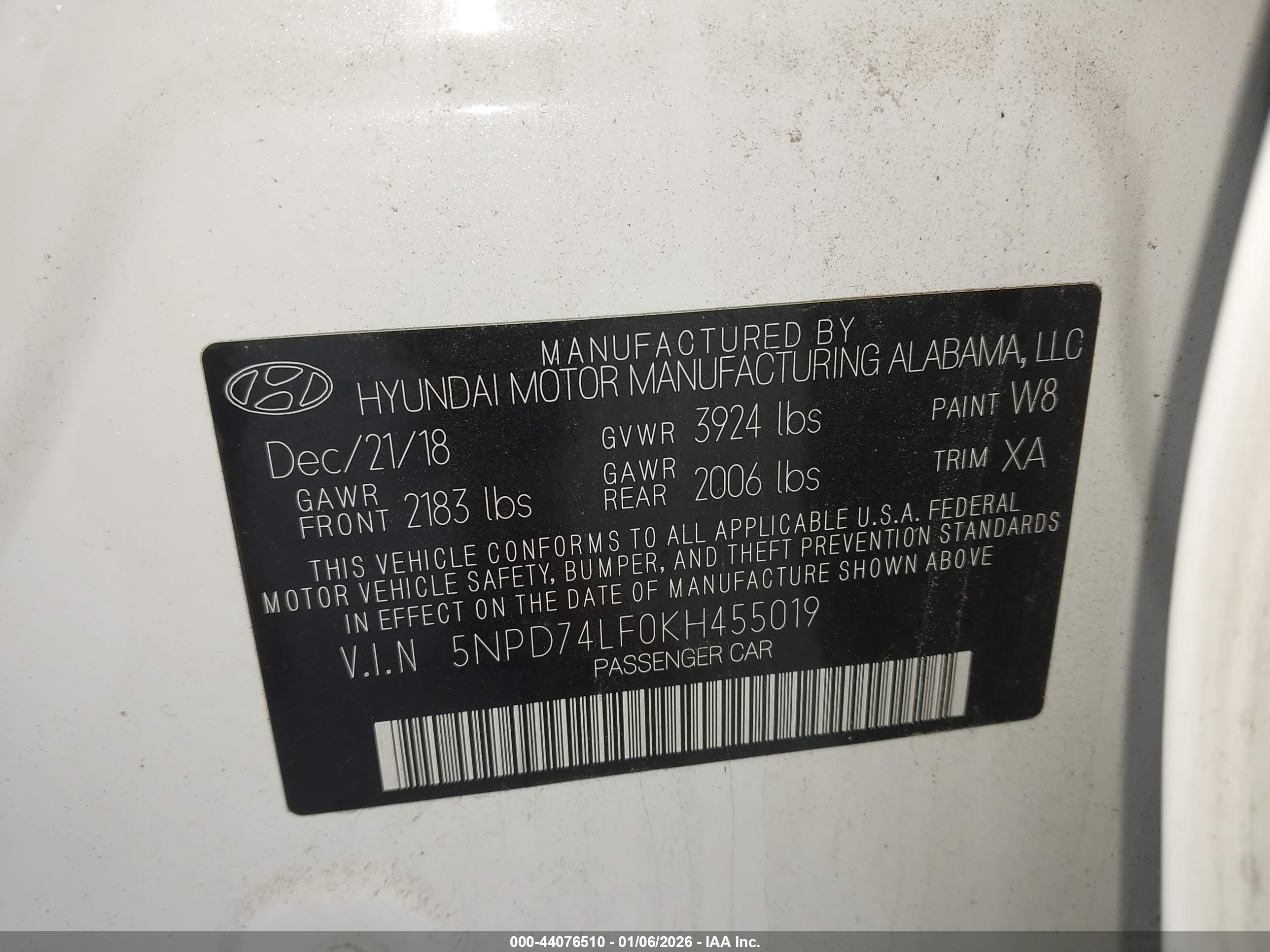 HYUNDAI ELANTRA image 9