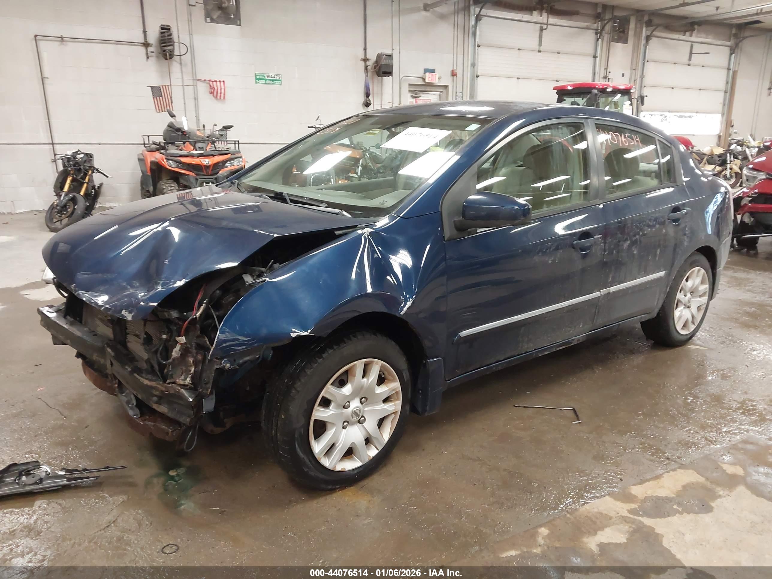 NISSAN SENTRA image 2