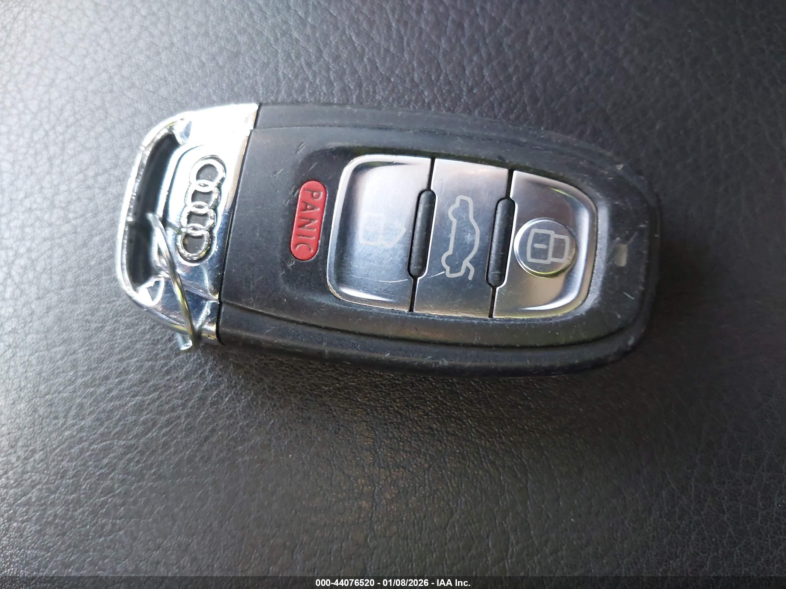 AUDI A4 image 11